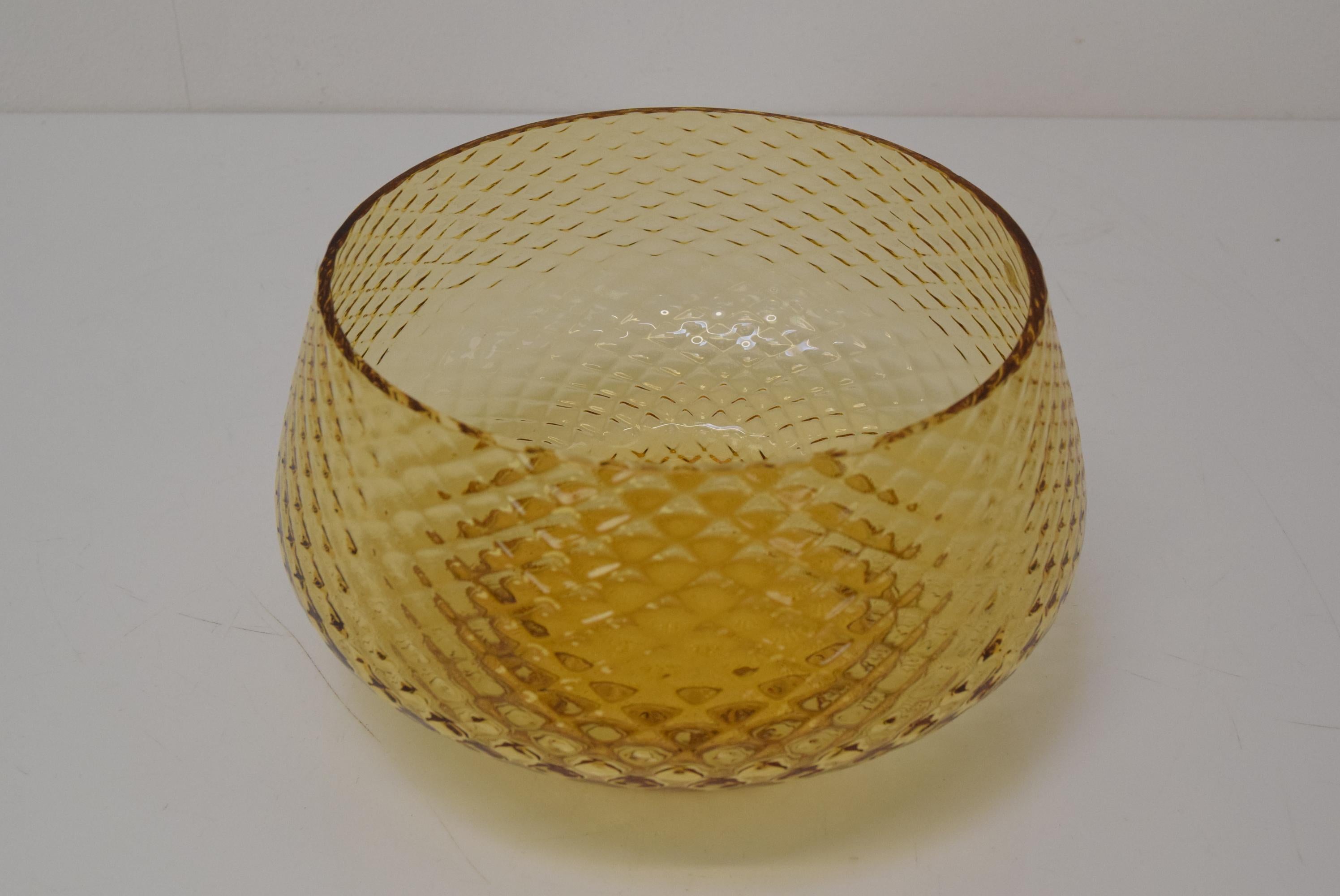 Vintage Amber Art Glass Bowl,  National company Borocrystal , 1950's. For Sale 1