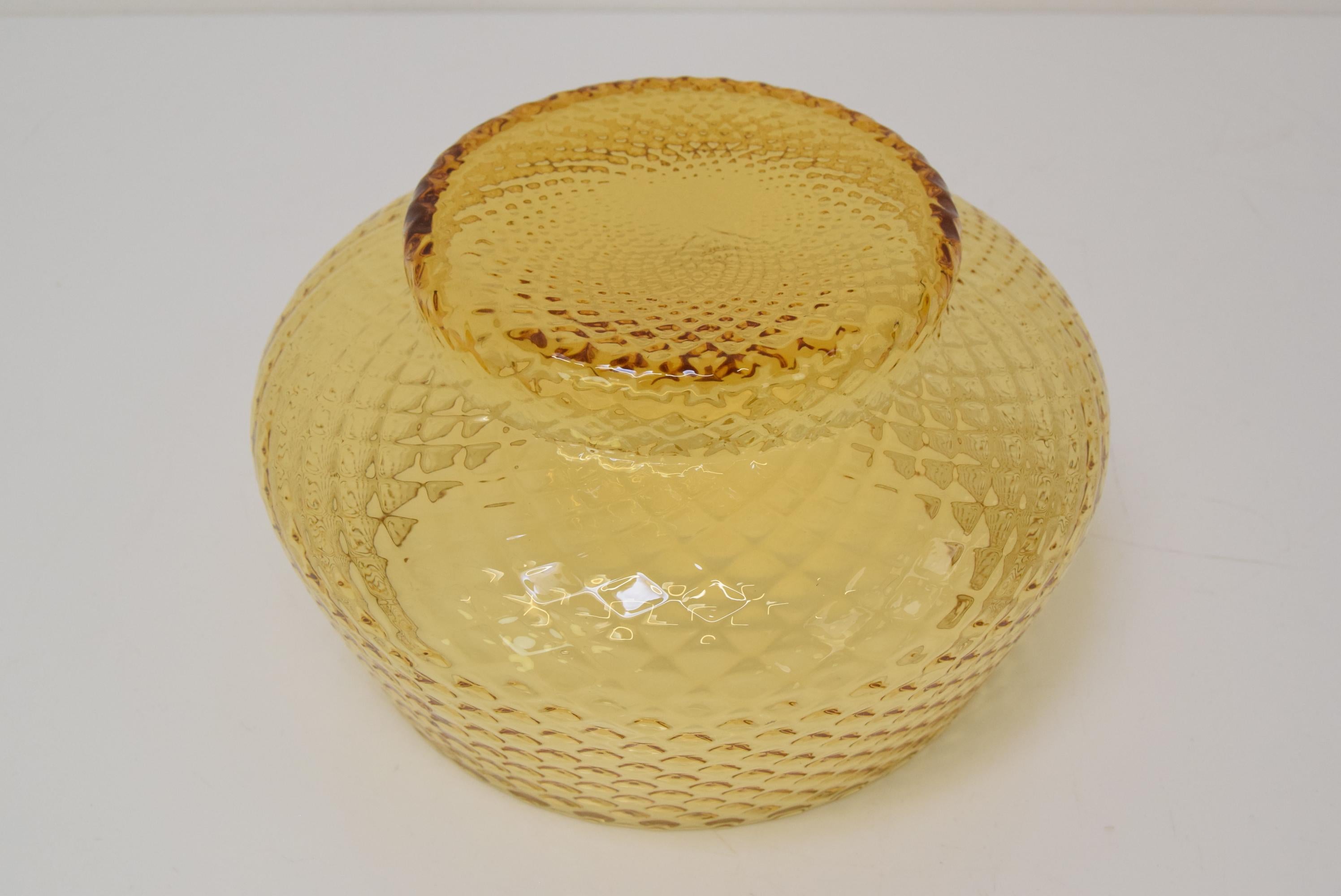 Vintage Amber Art Glass Bowl,  National company Borocrystal , 1950's. For Sale 3