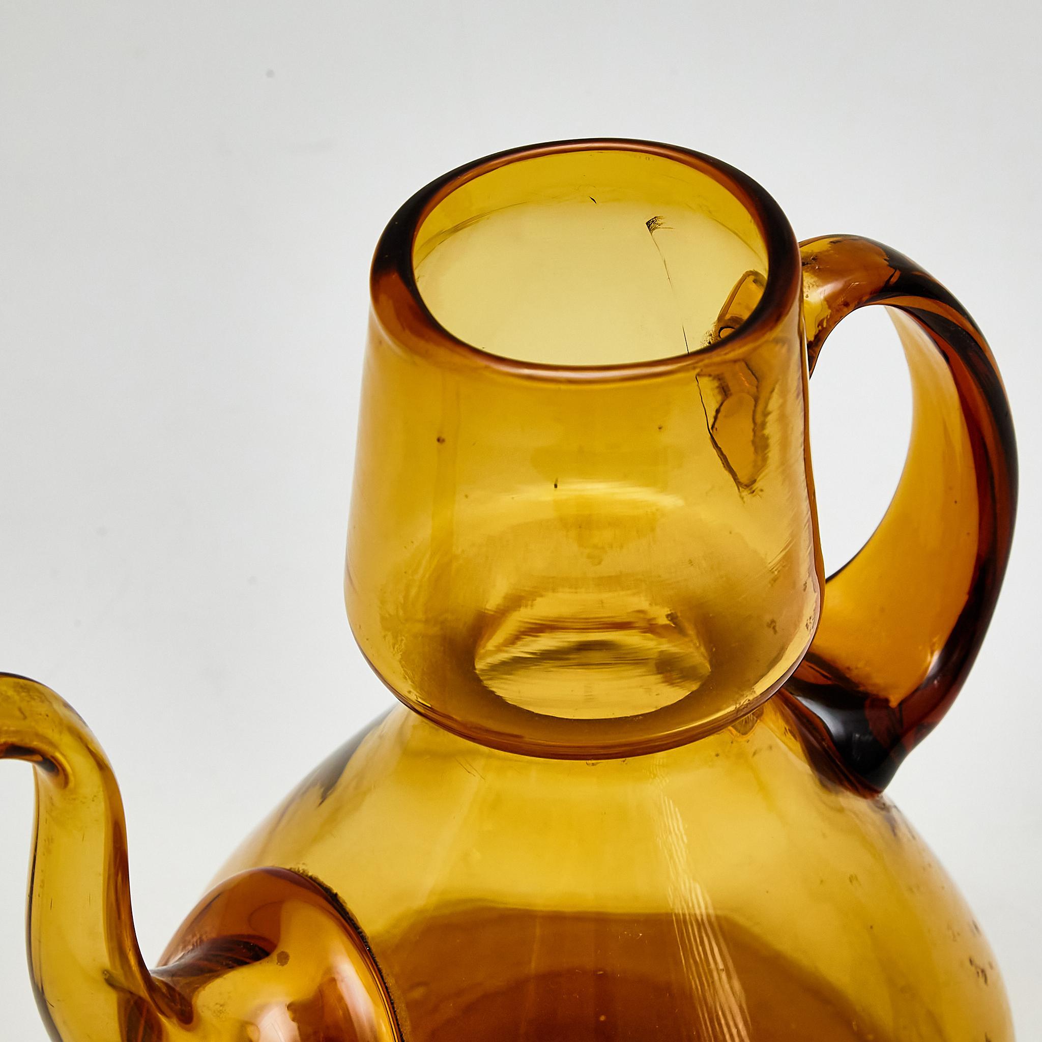 Vintage Amber Blown Glass Oil Cruet - Circa 1940 For Sale 4