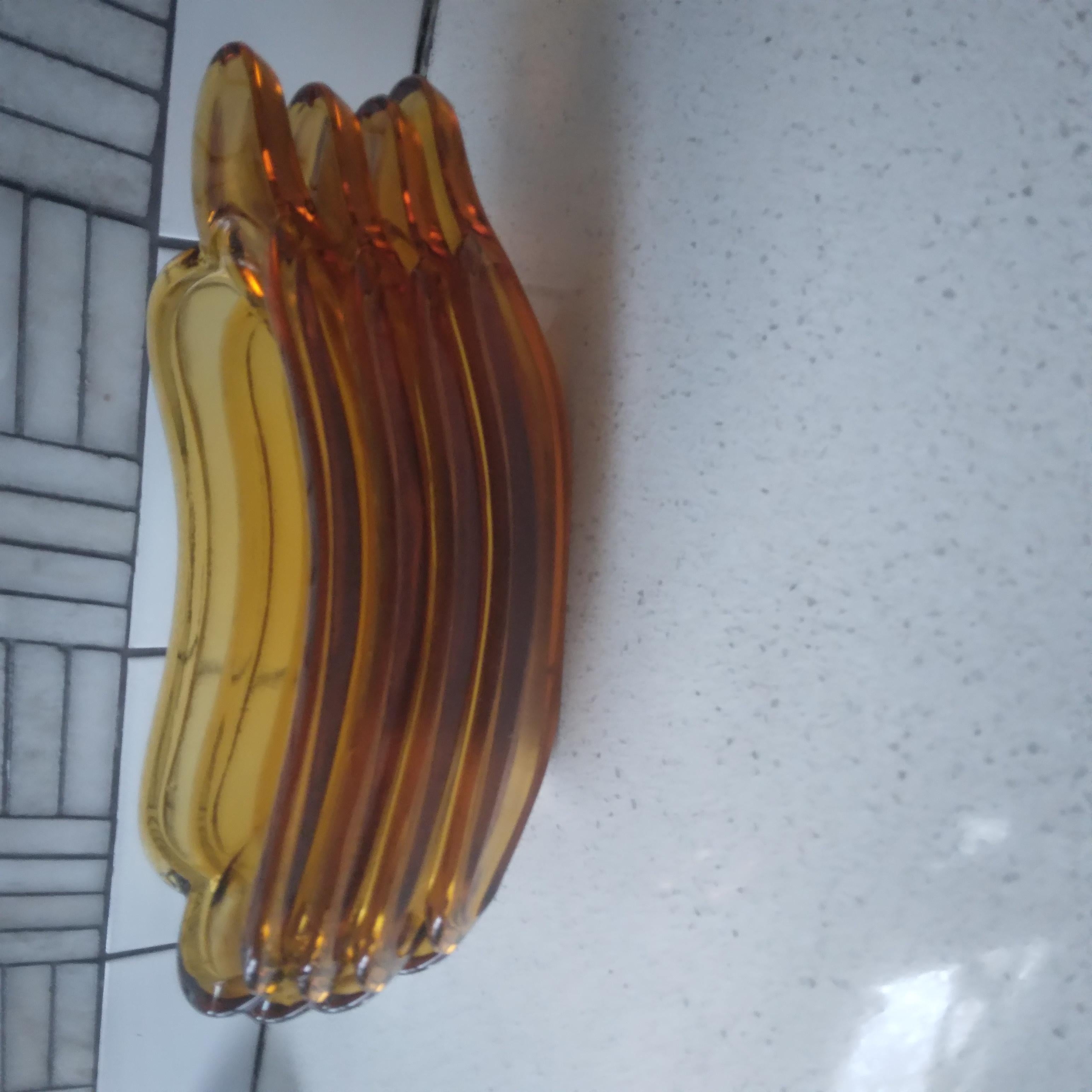 vintage banana split dishes
