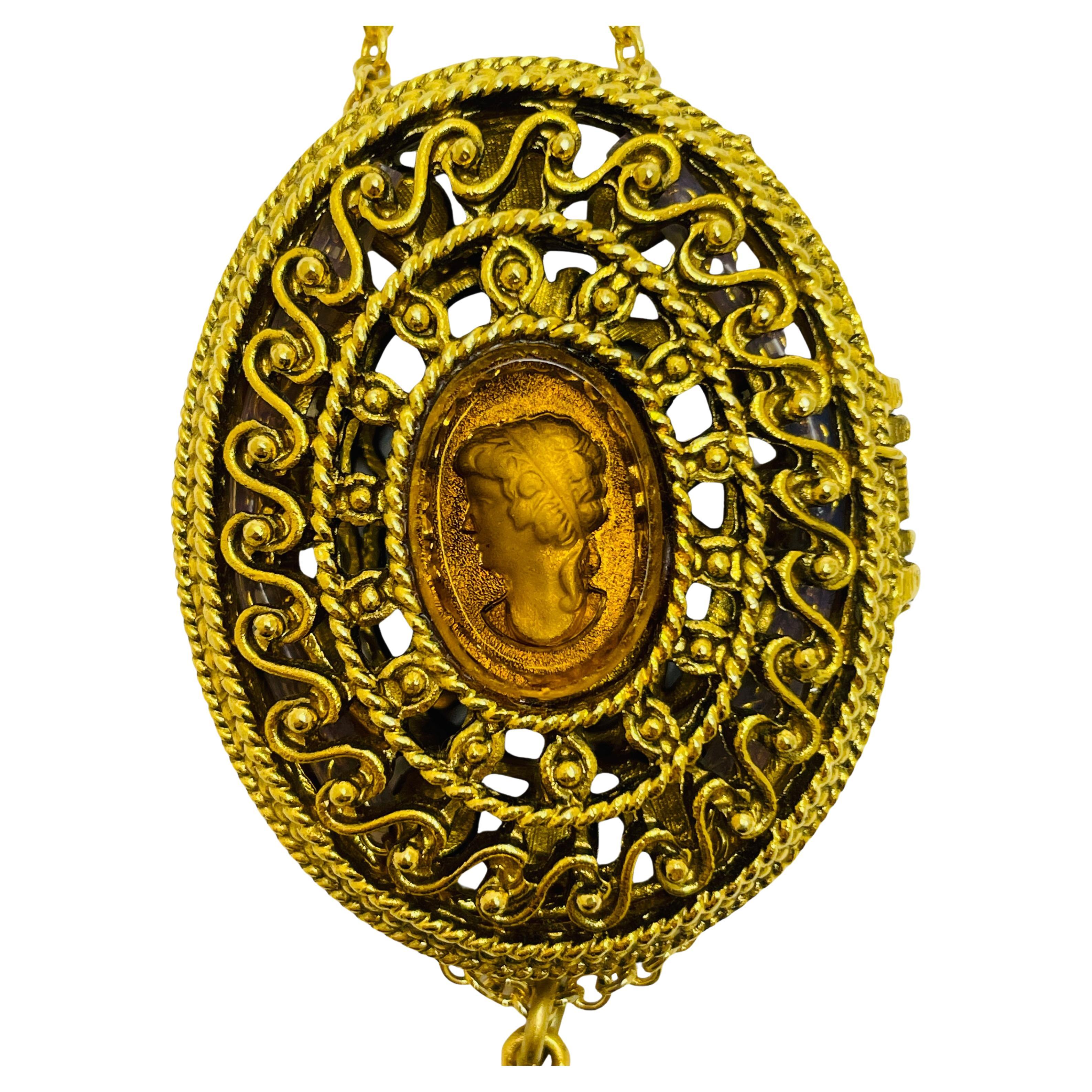Vintage amber glass cameo gold designer chain tassel pendant locket necklace For Sale