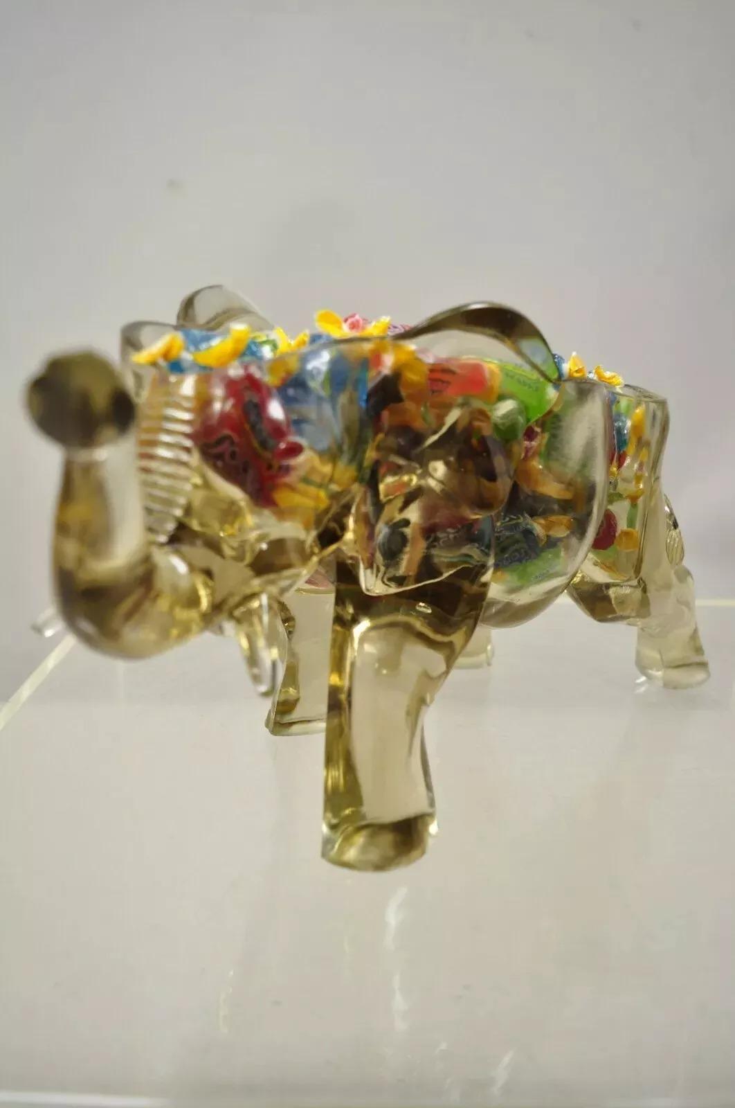 Vieux récipient à bonbons éléphant en verre consolidé de 15 pouces (C) en vente 1