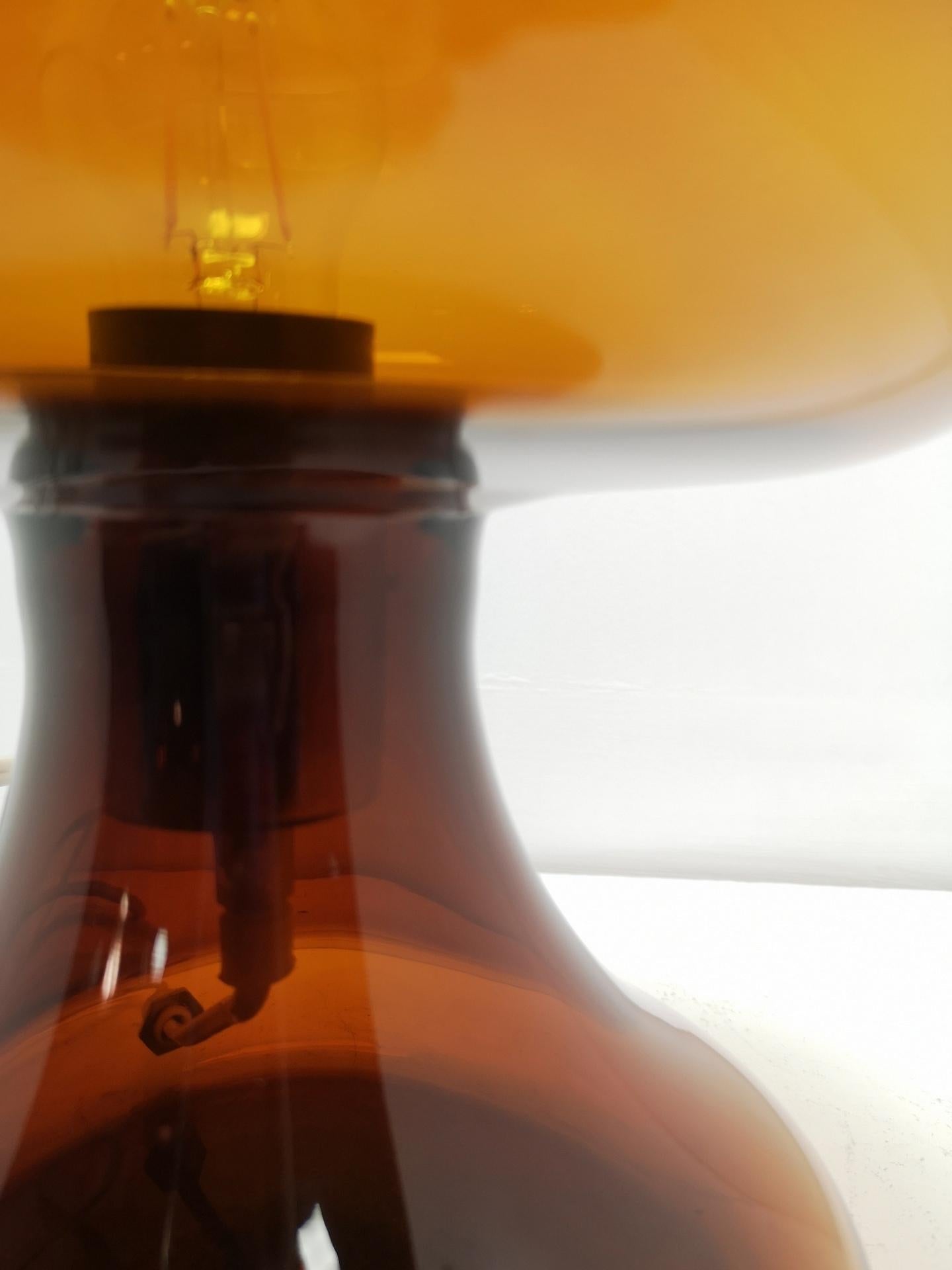 Lampe aus Bernsteinglas im Vintage-Stil, 1970er Jahre 3