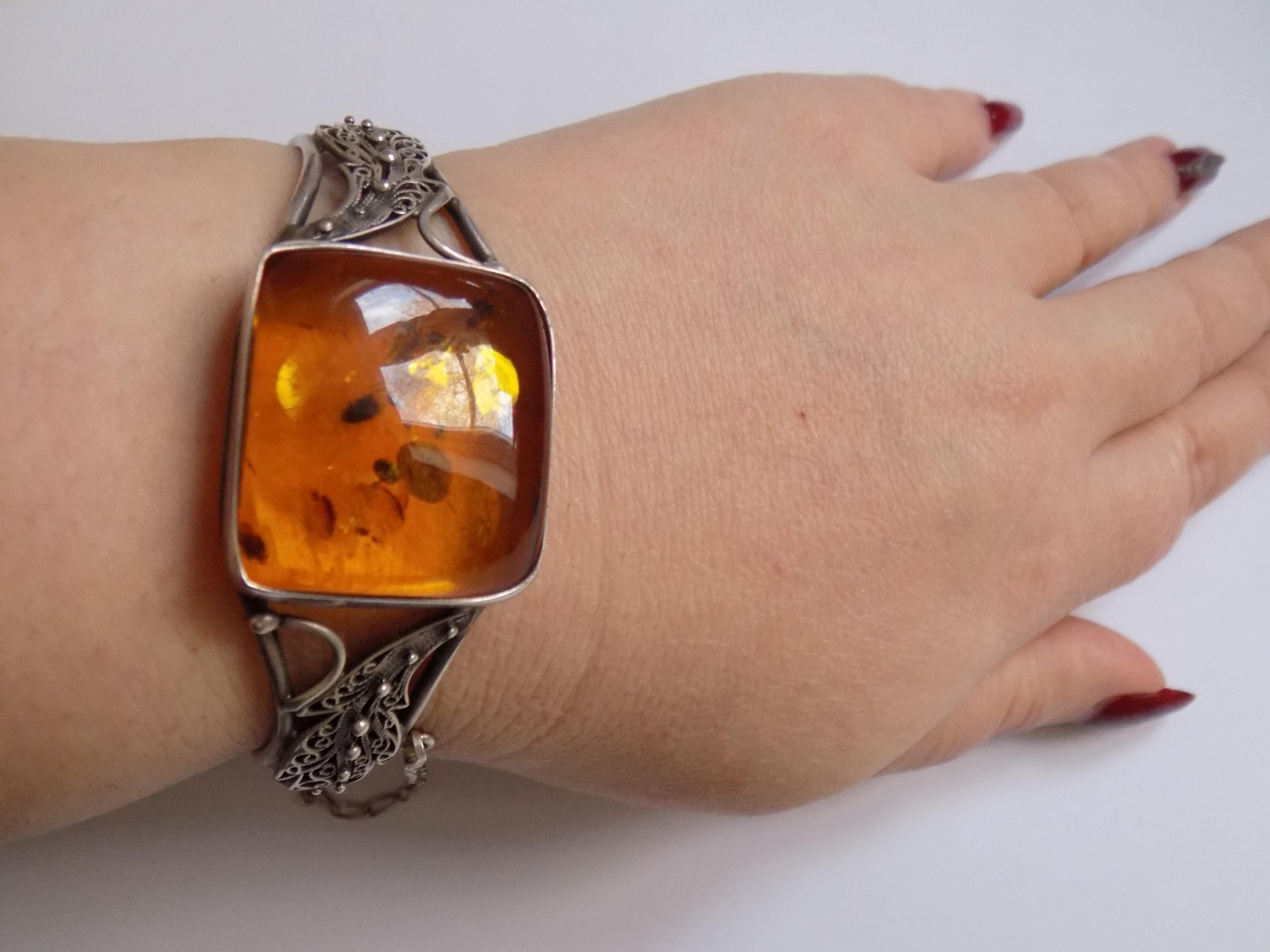 Art Nouveau Vintage Amber Silver Bangle Bracelet For Sale