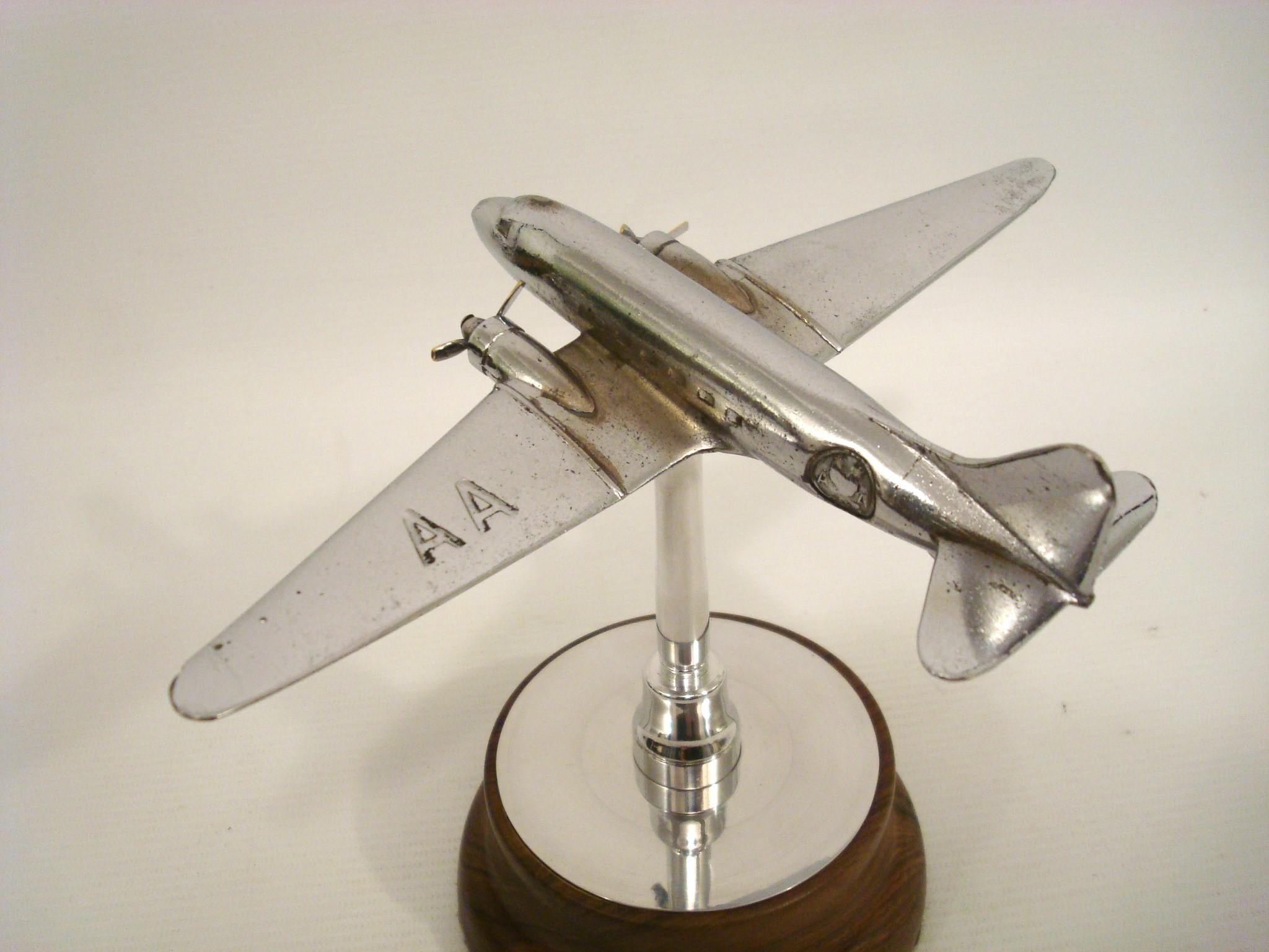 Argenté Modèle réduit d'avion d'American Airlines Dc-3 chromé ancien en vente