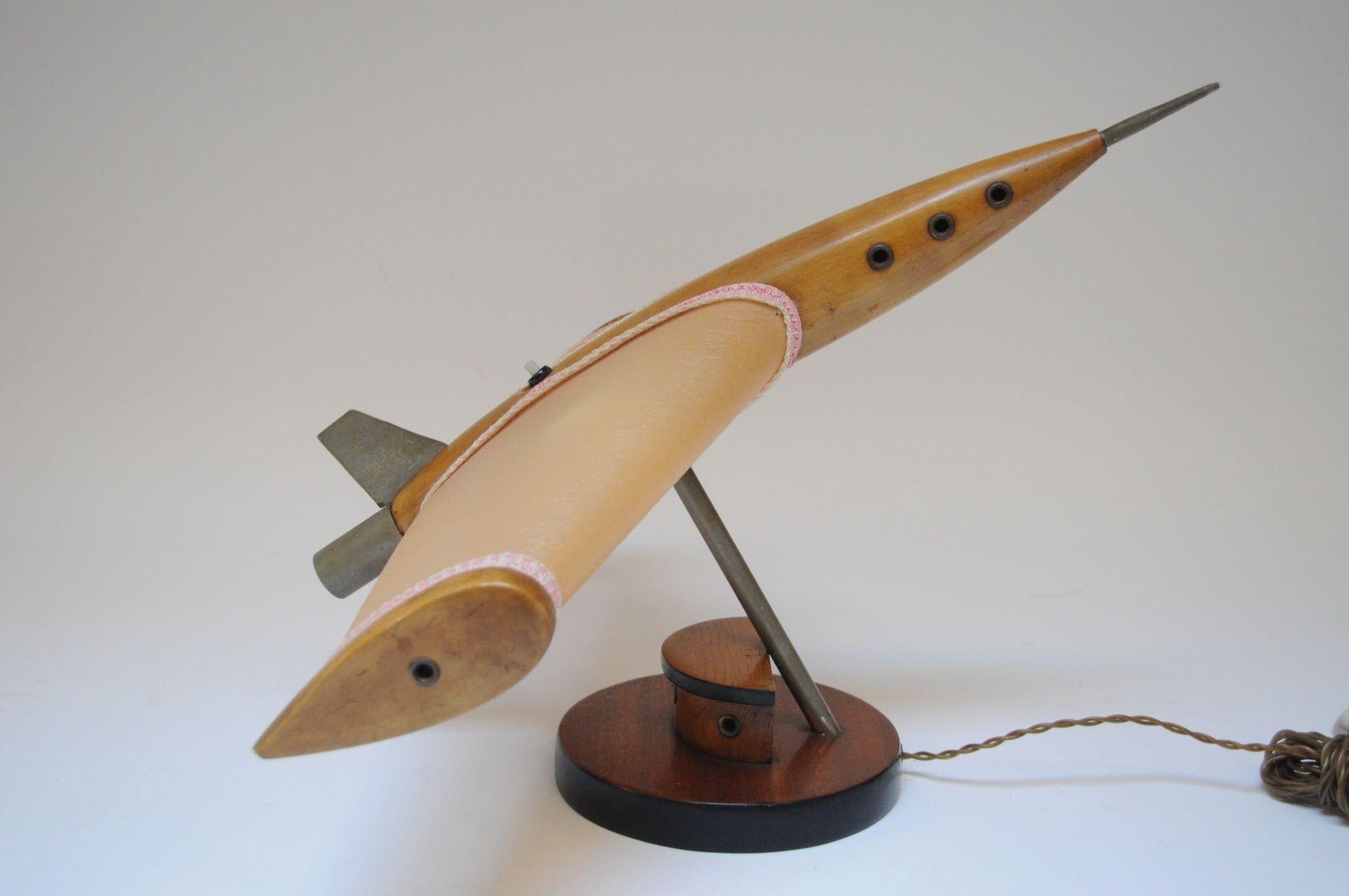 Mid-20th Century Vintage American Airplane Table Lamp with Illuminated Wings For Sale