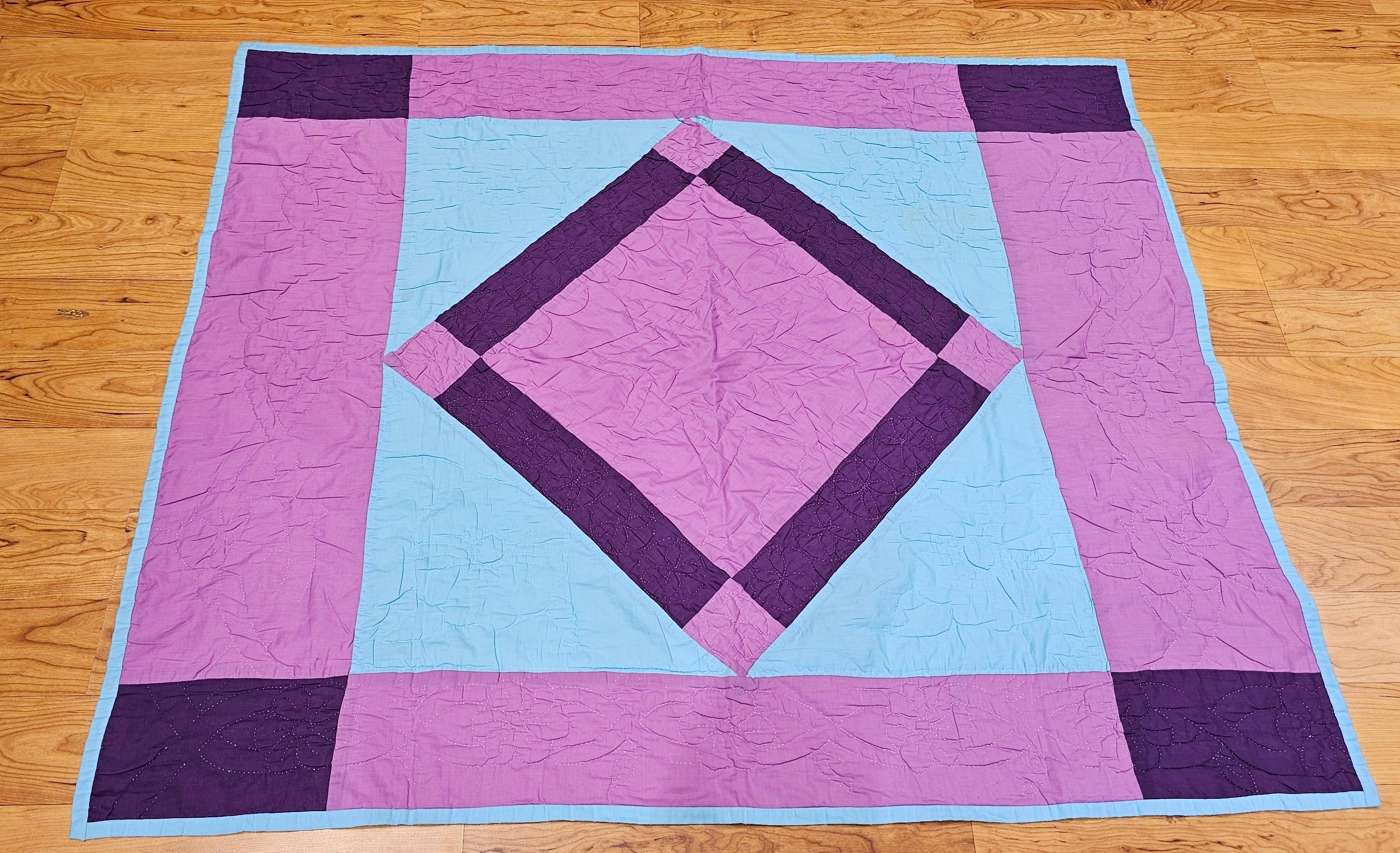 XX secolo Trapunta vintage in cotone cucita a mano in stile amish 