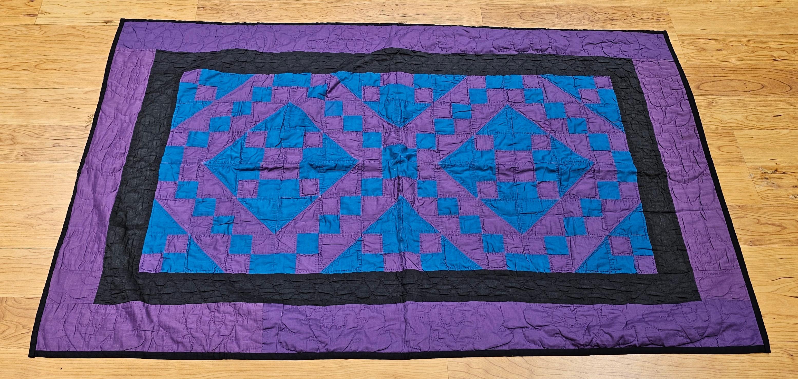 Vintage American Amish “Jacob’s Ladder” Hand-Stitched Cotton Quilt For Sale 5