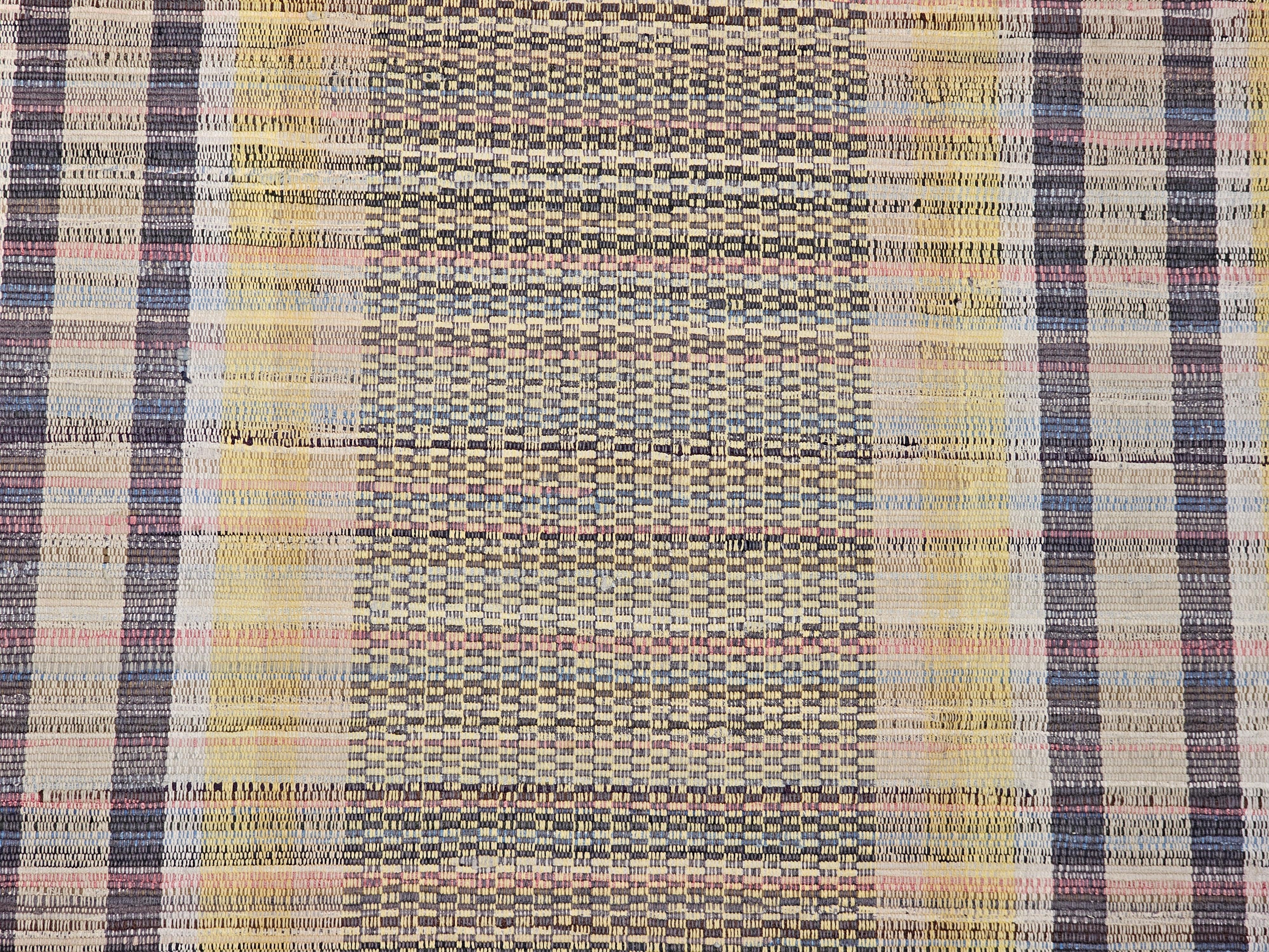 Vintage American Rag Long Runner For Sale 4