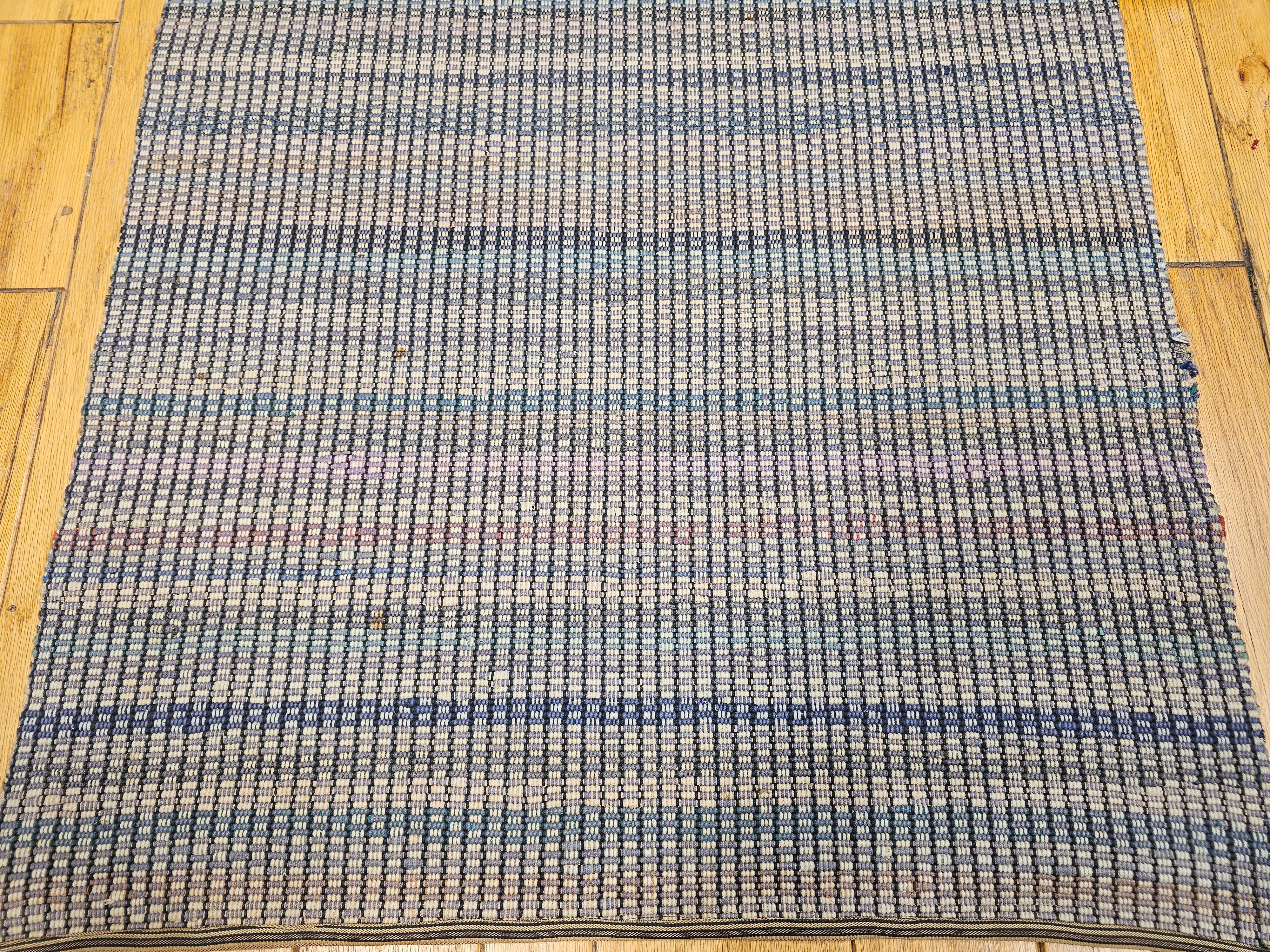 Hand-Woven Vintage American Amish Rag Runner For Sale