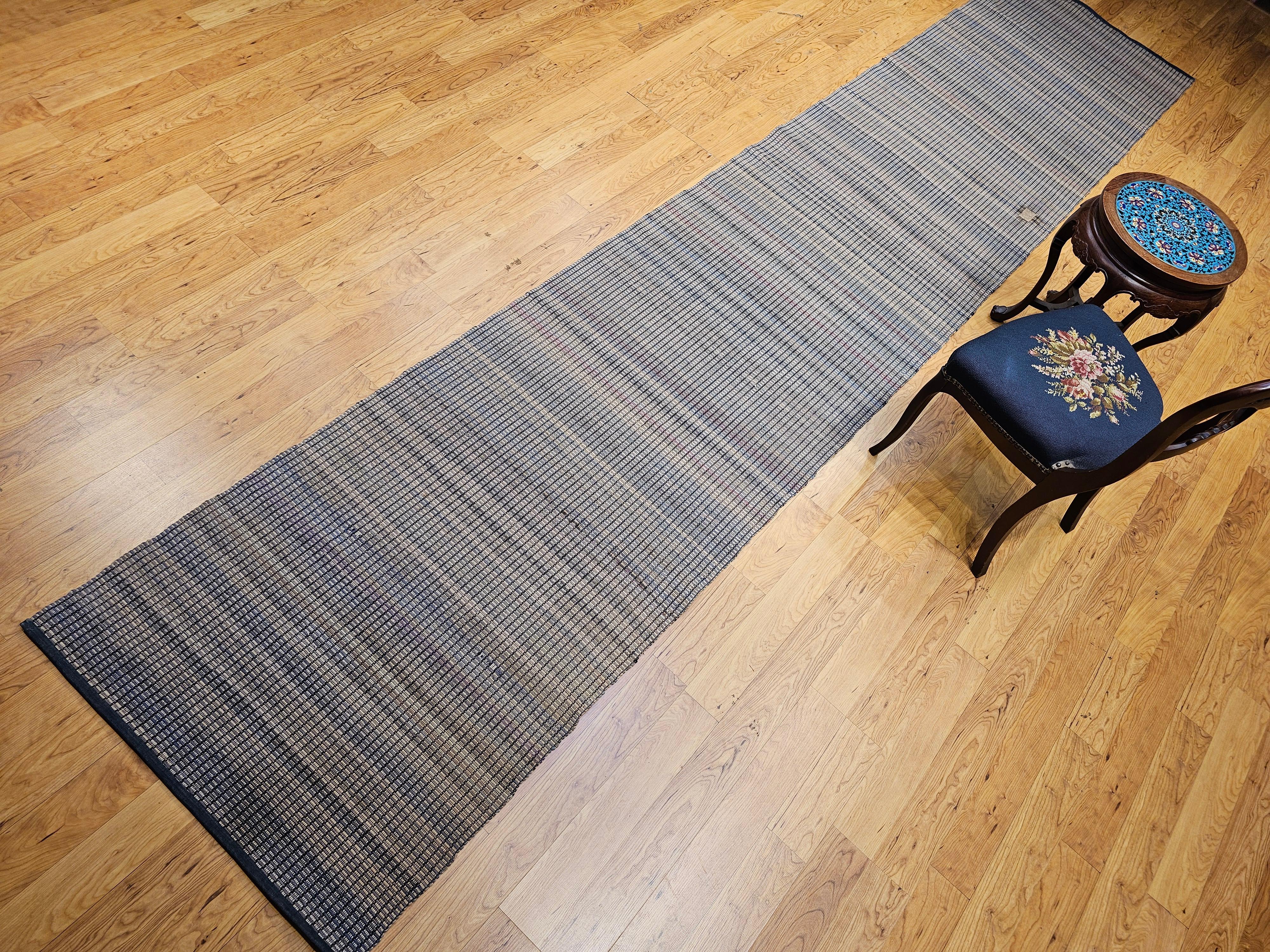 Vintage American Amish Rag Runner For Sale 4
