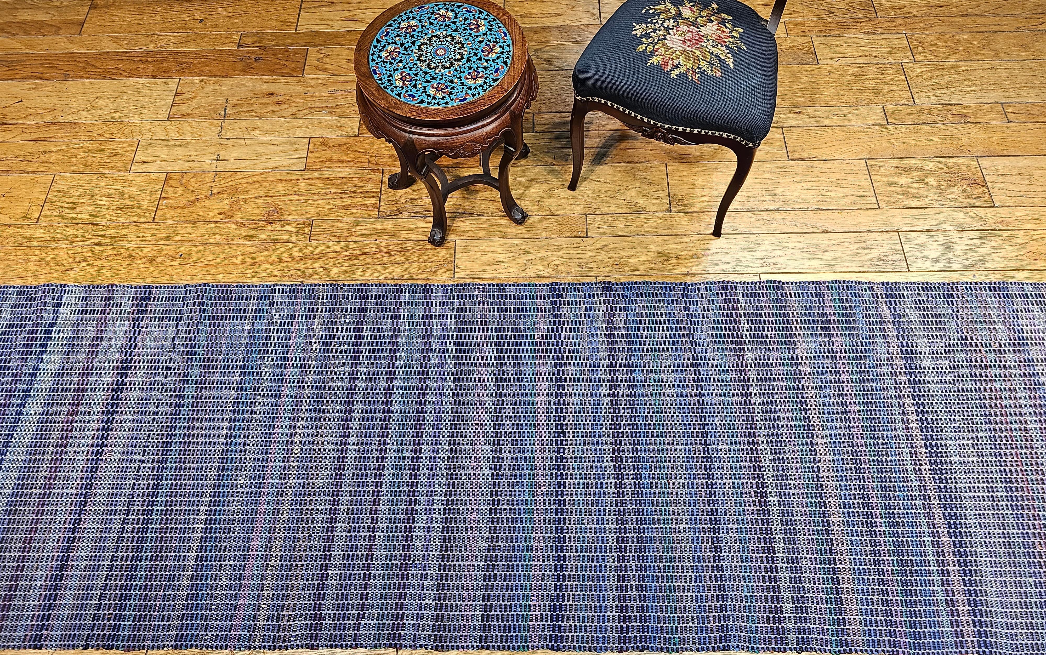 Vintage American Amish Rag Runner For Sale 4