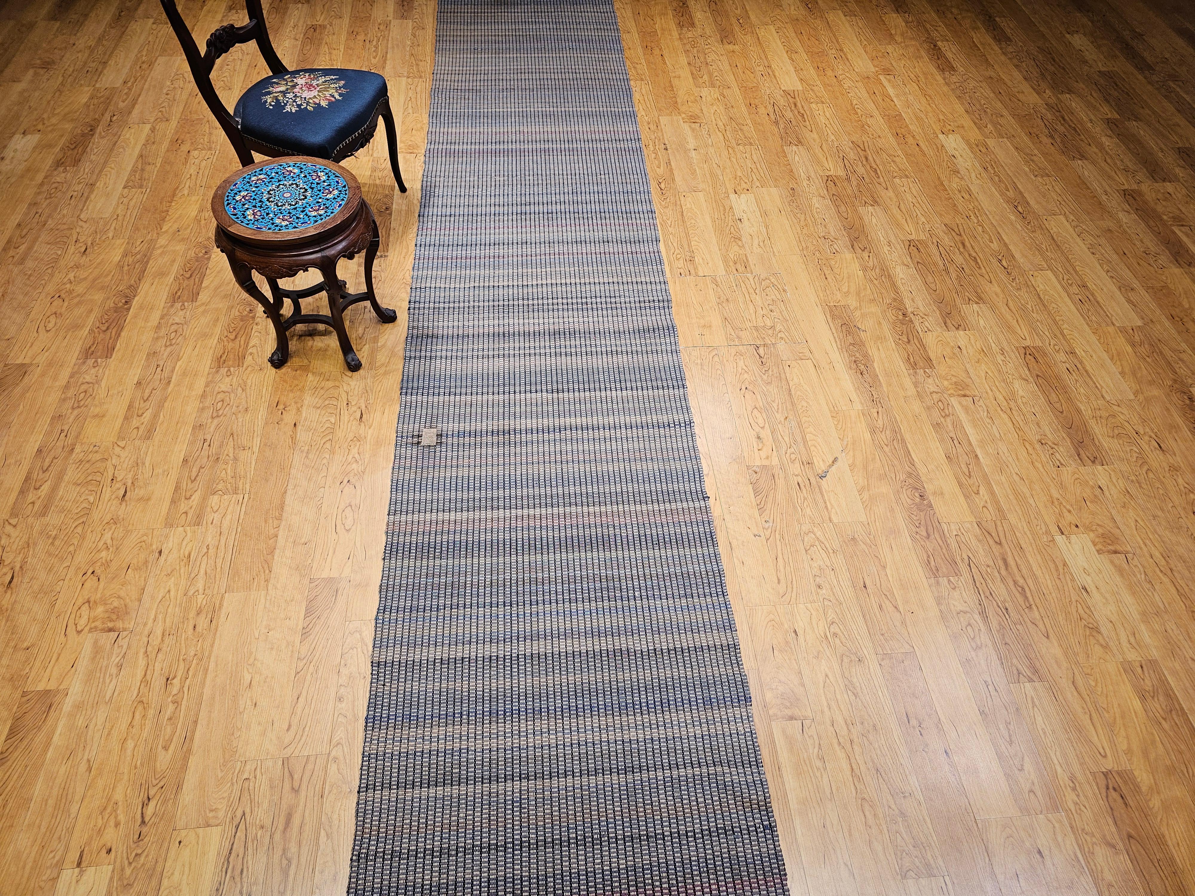 Vintage American Amish Rag Runner For Sale 6
