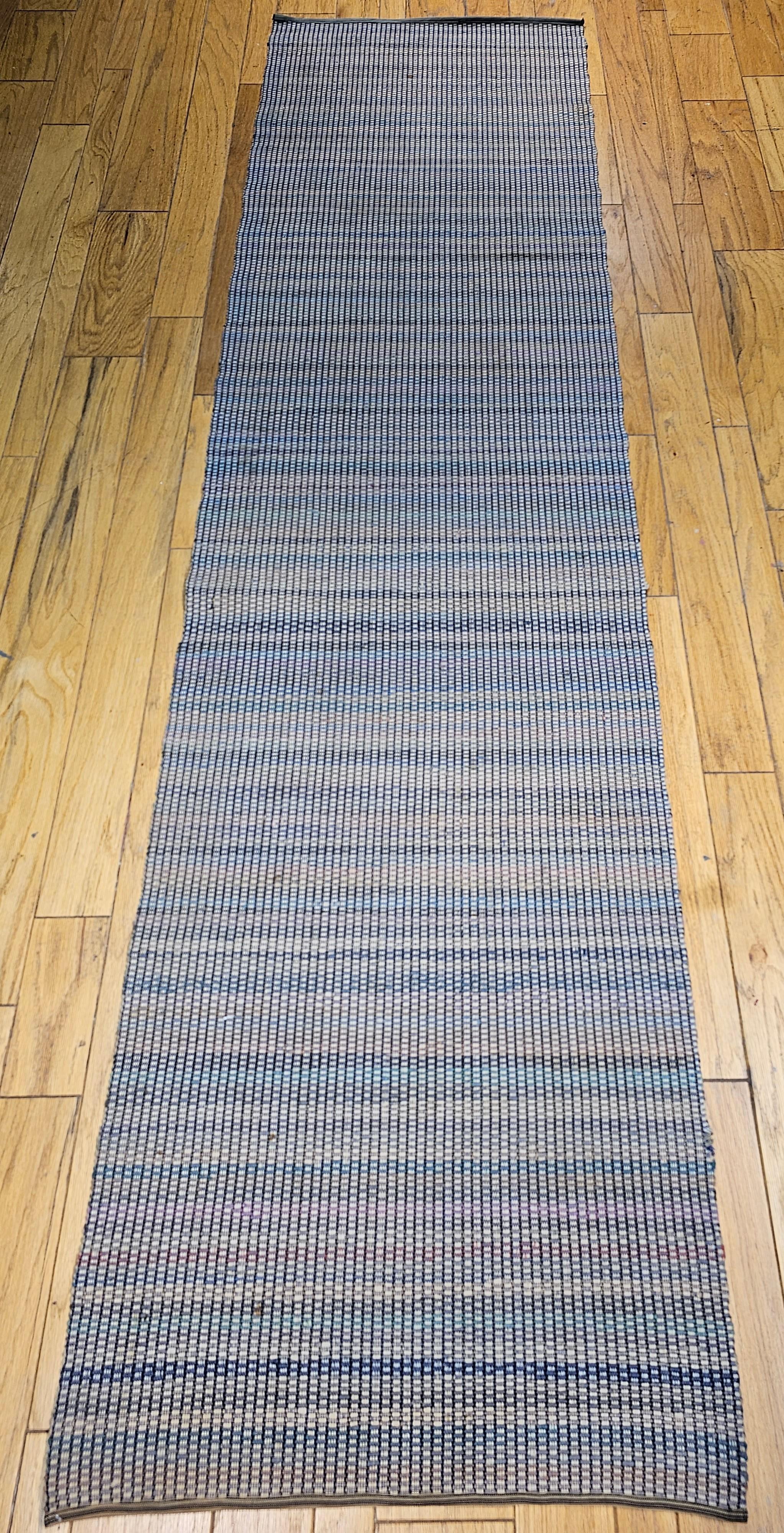 Vintage American Amish Rag Runner For Sale 9