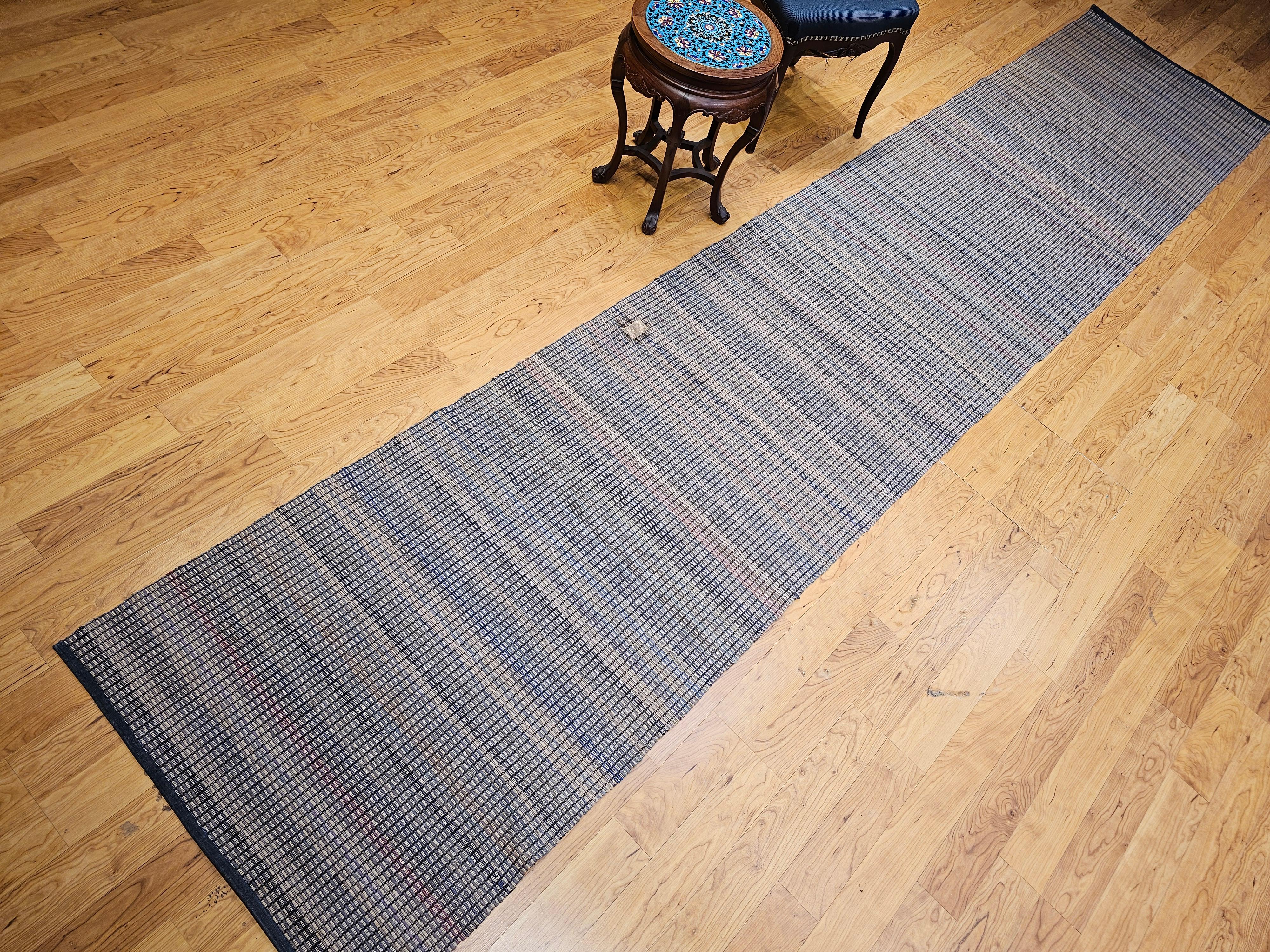 Vintage American Amish Rag Runner For Sale 7