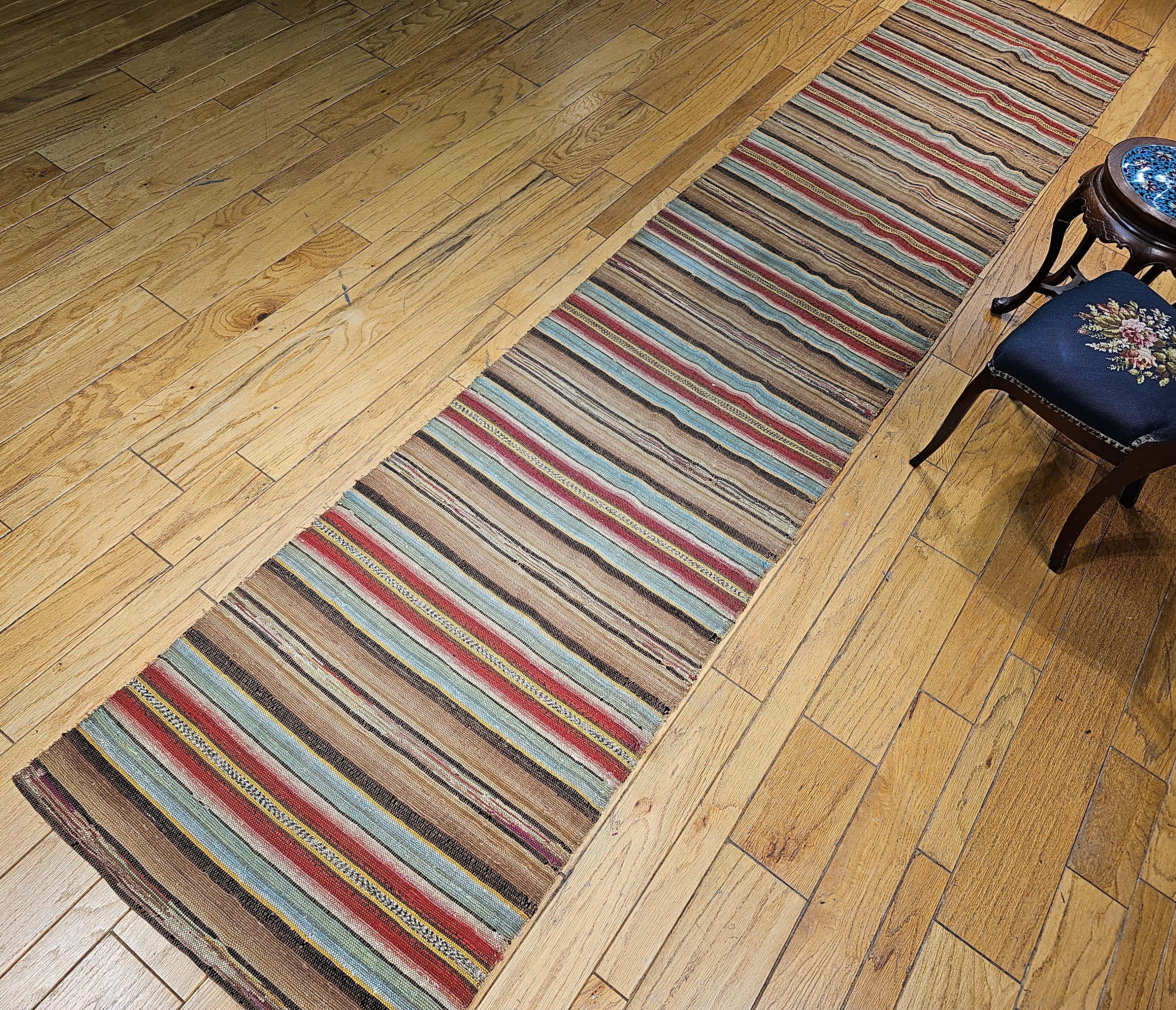 Vintage American Amish Rag Runner For Sale 8