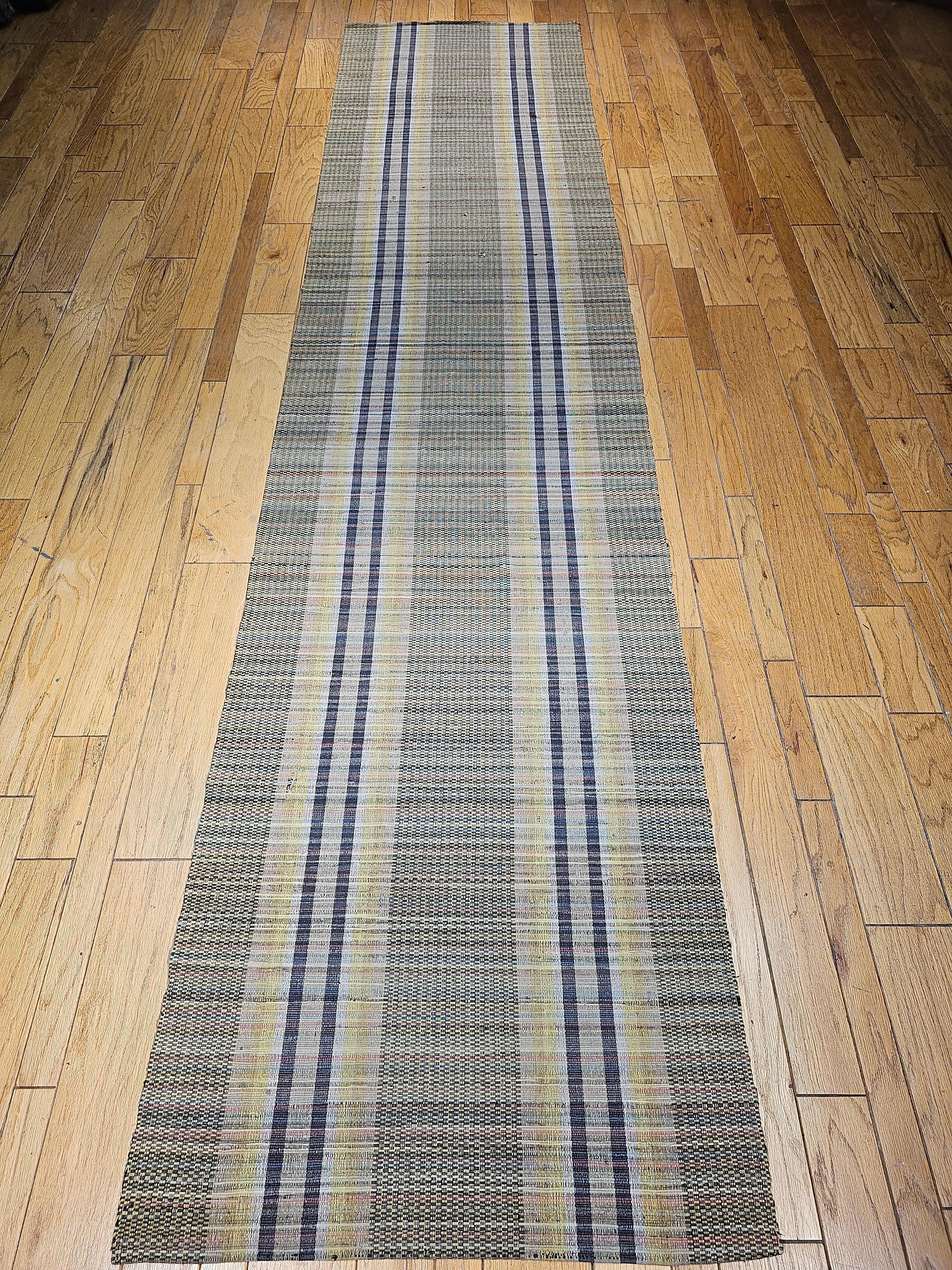 Vintage American  Rag Long Runner For Sale 11