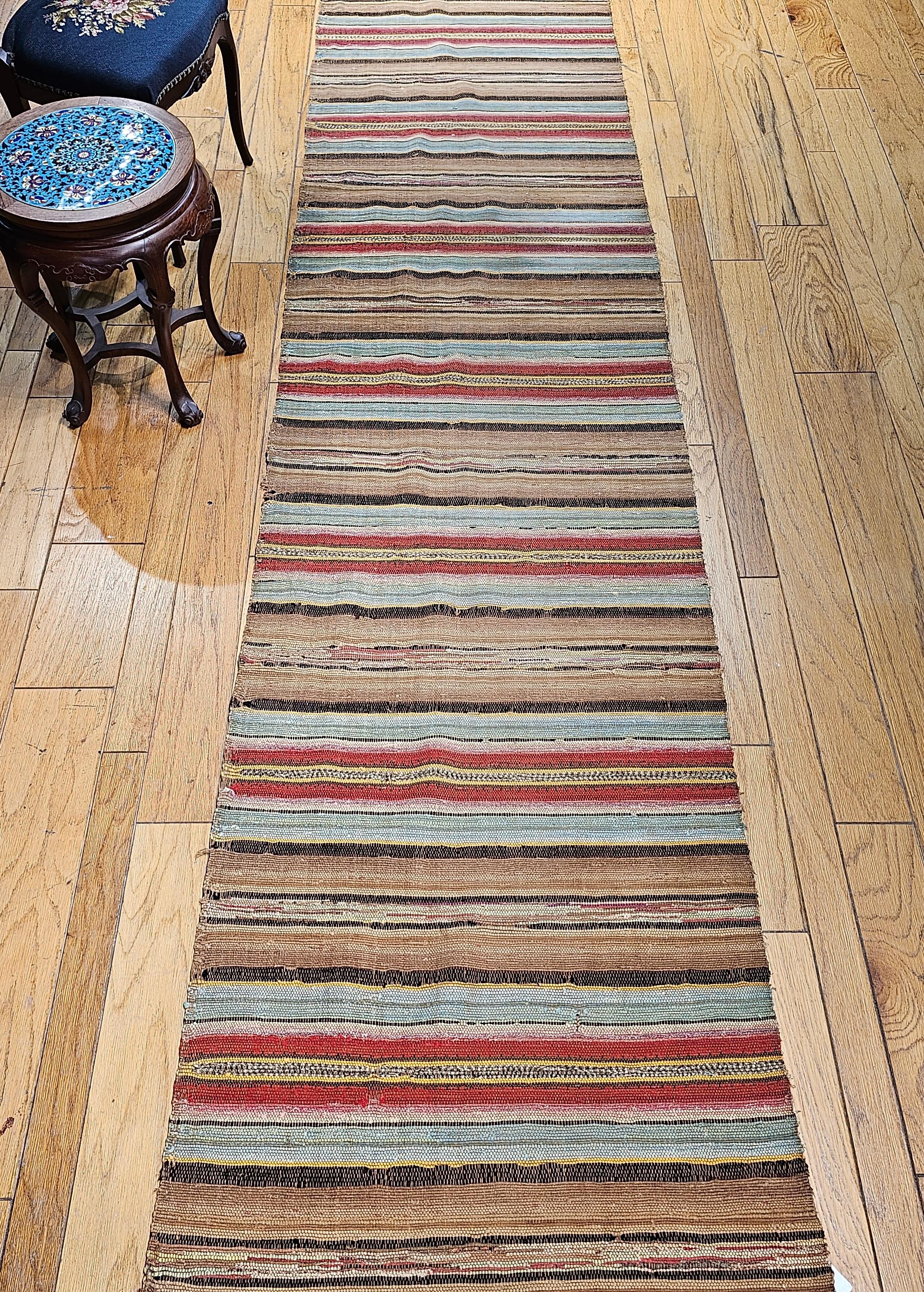Vintage American Amish Rag Runner For Sale 11