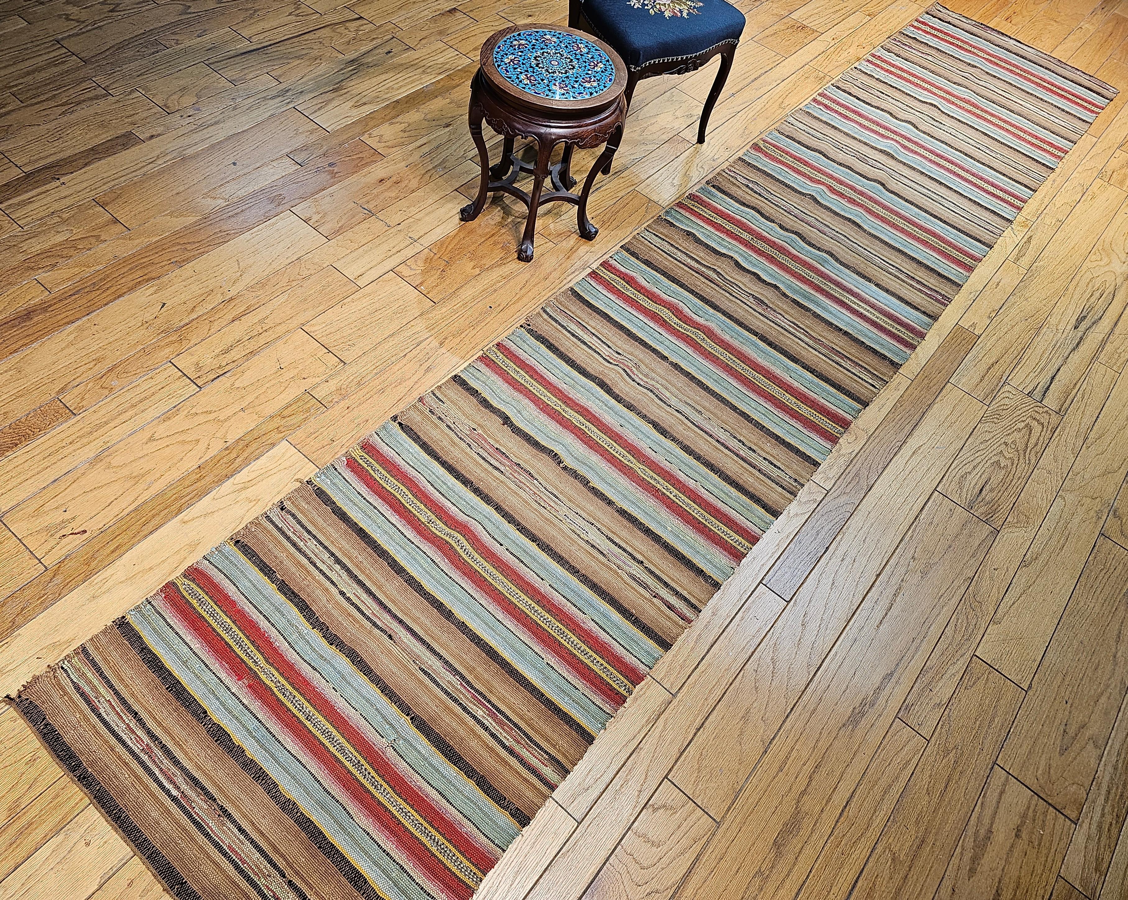 Vintage American Amish Rag Runner For Sale 12