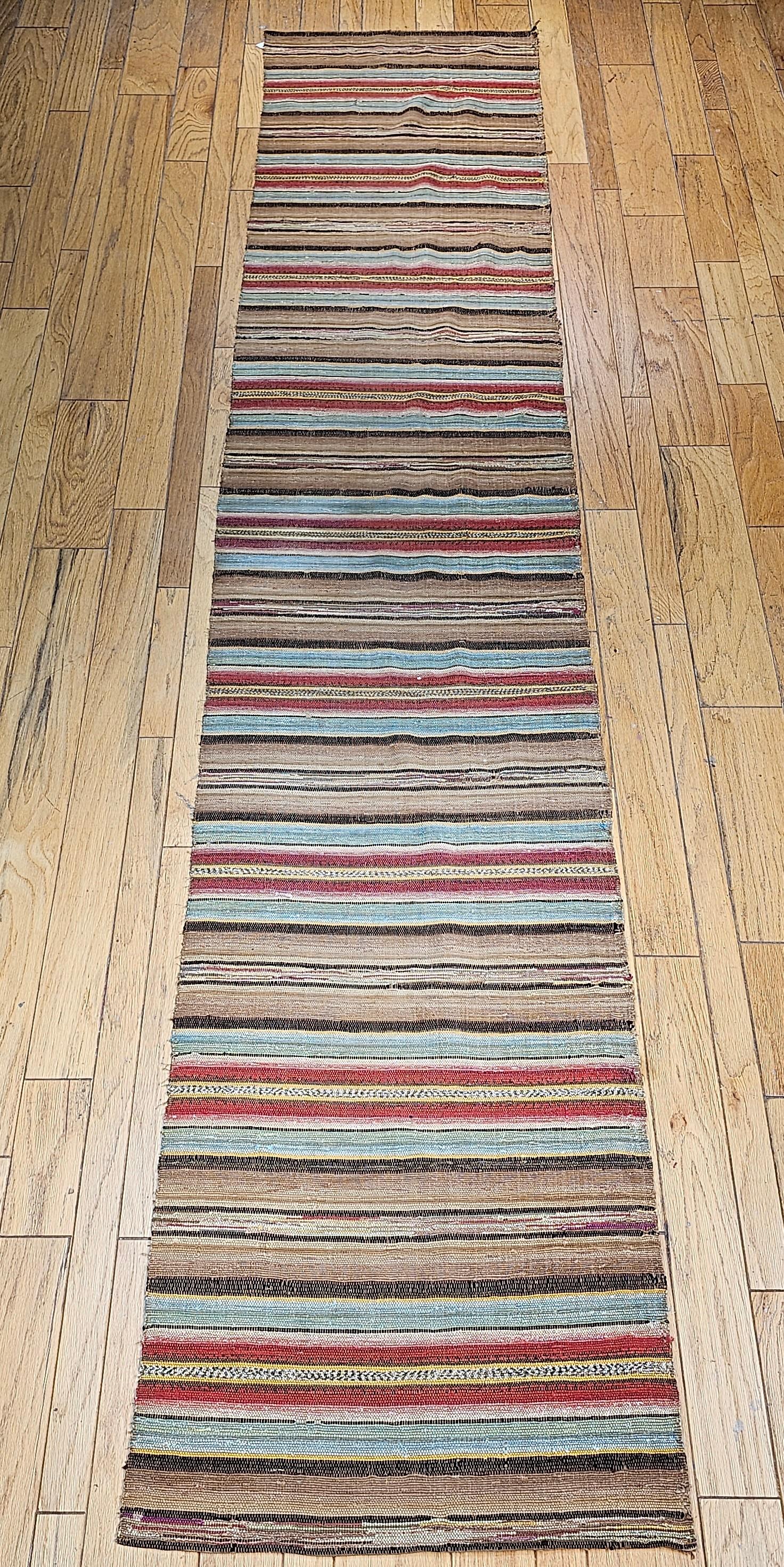 Vintage American Amish Rag Runner For Sale 13