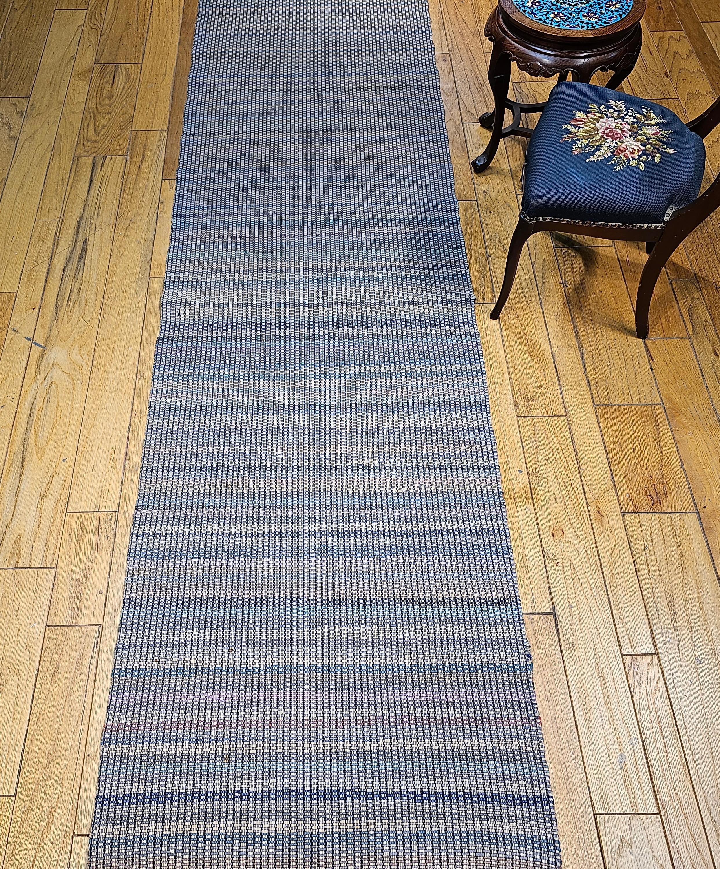 Vintage American Amish Rag Runner For Sale 3