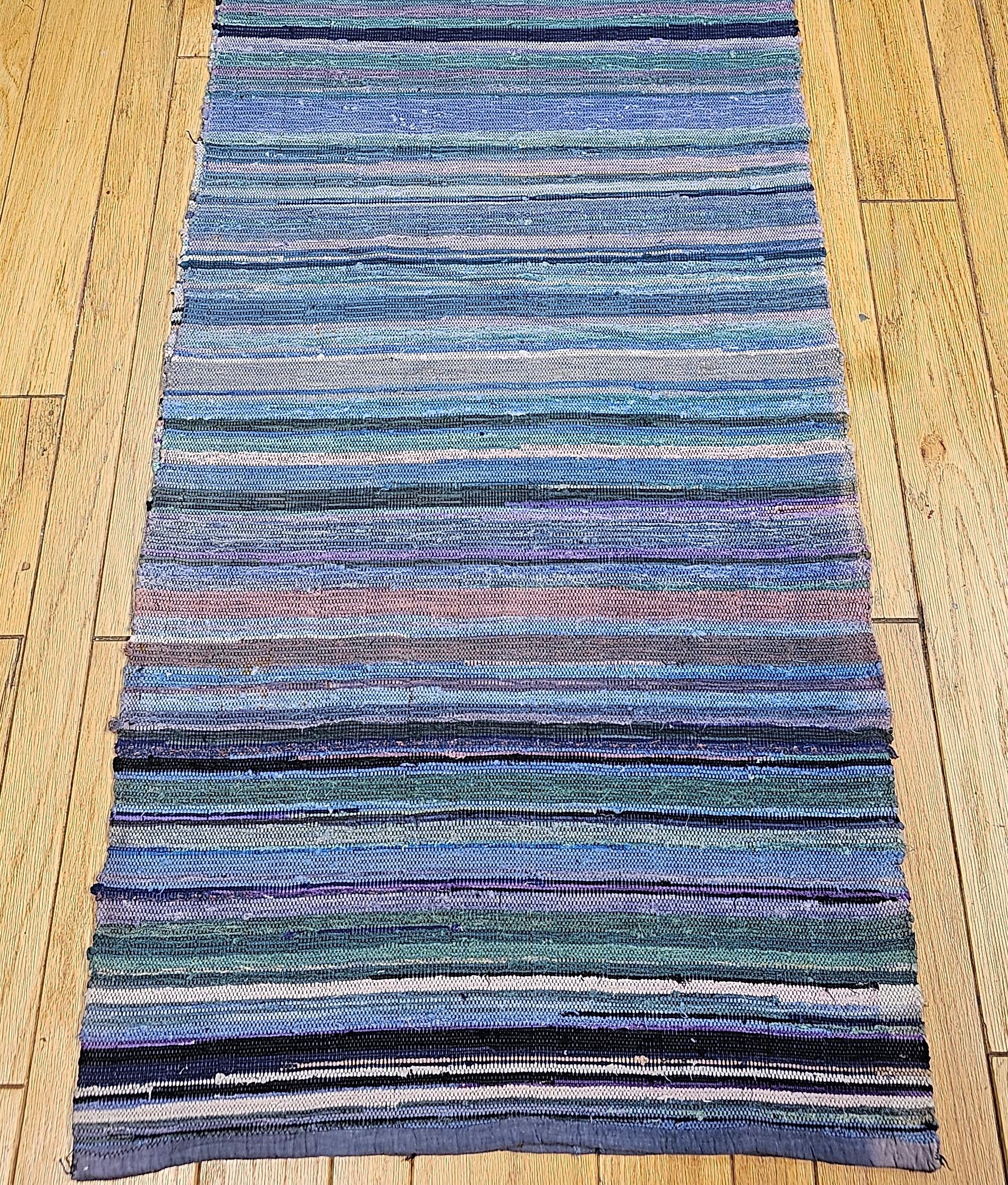 Hand-Woven Vintage American Amish Rag Runner For Sale