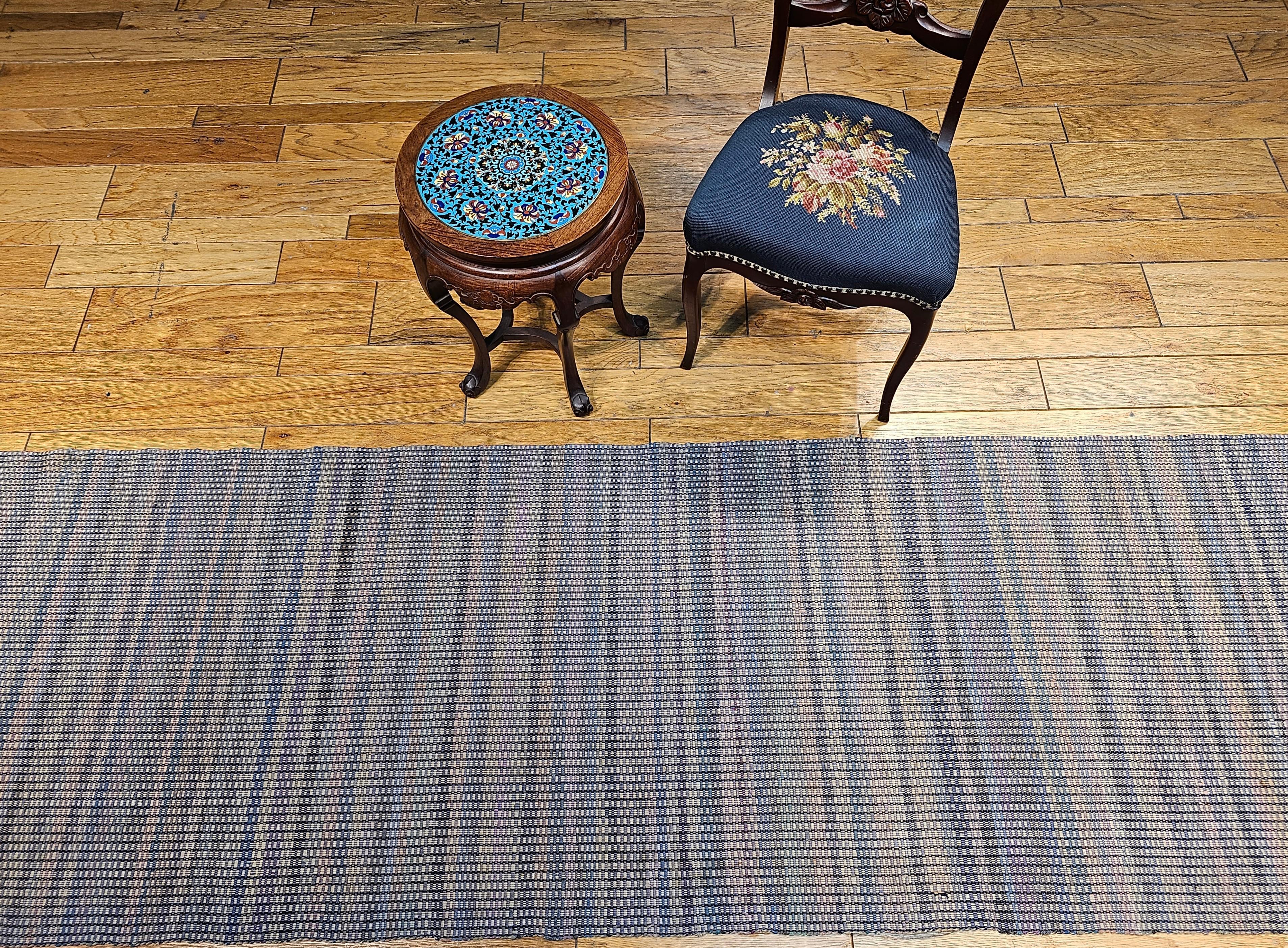 Vintage American Amish Rag Runner For Sale 8
