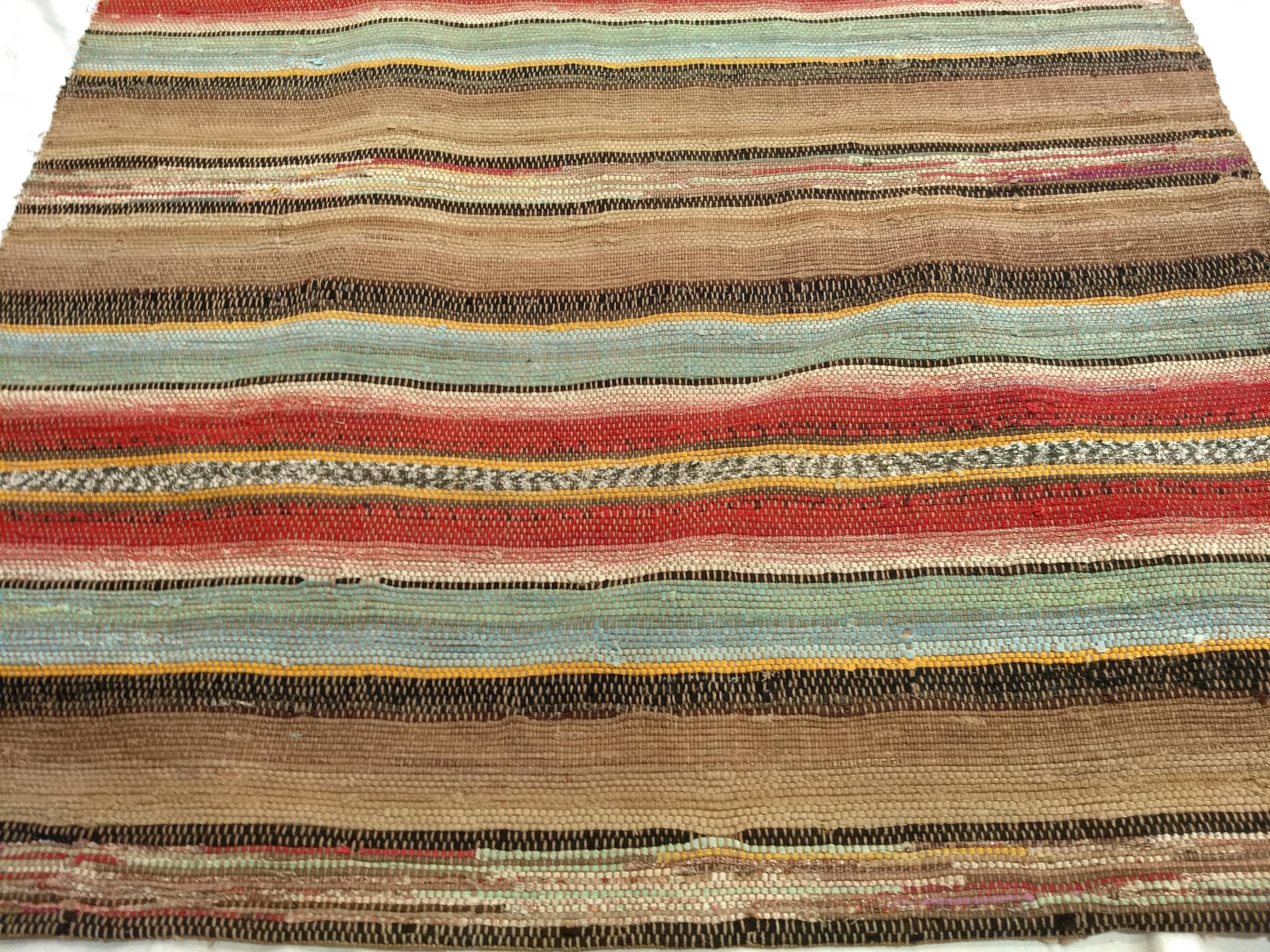 Vintage American Amish Rag Runner For Sale 3