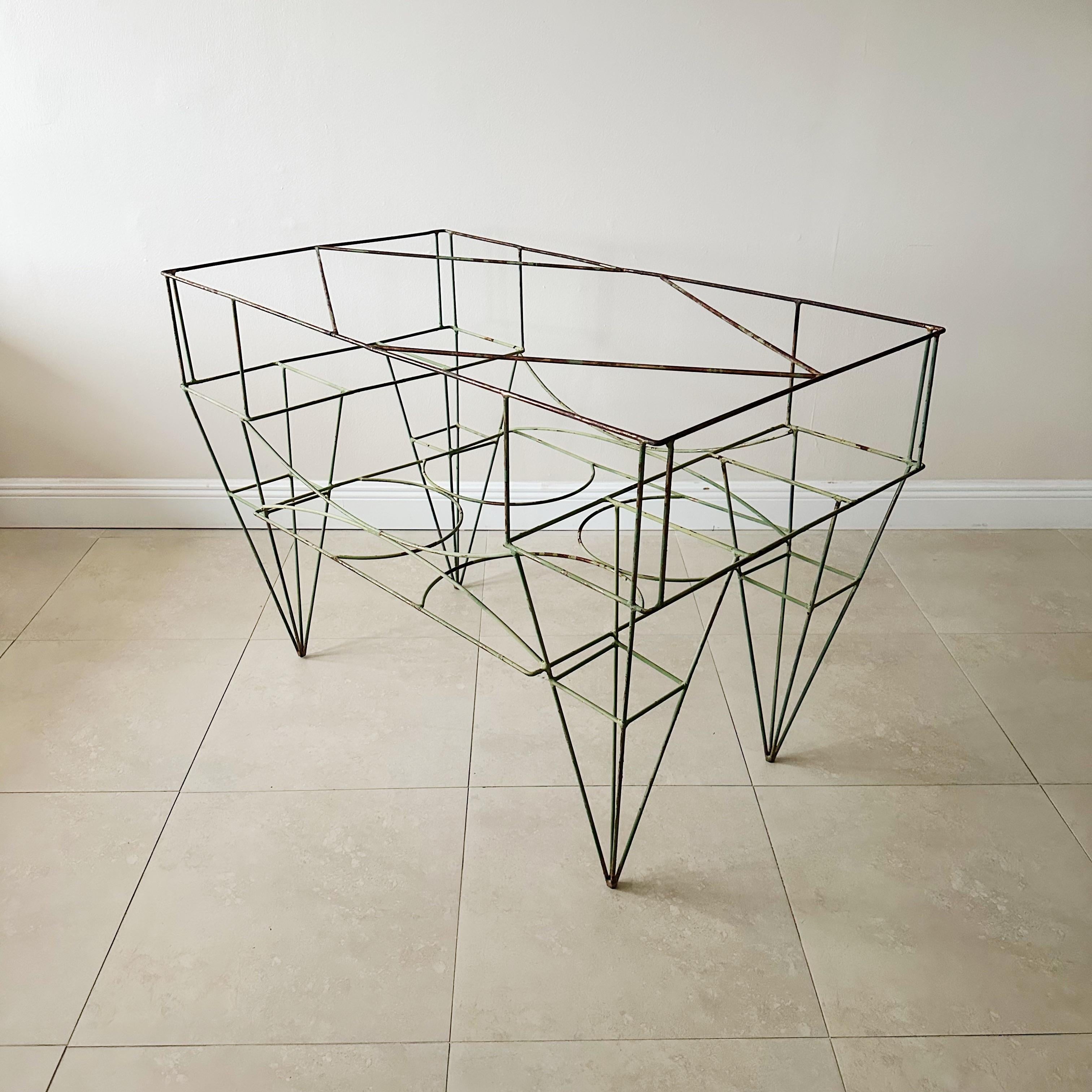Mid-Century Modern Vintage American Architectural Wire Metal Garden Table For Sale