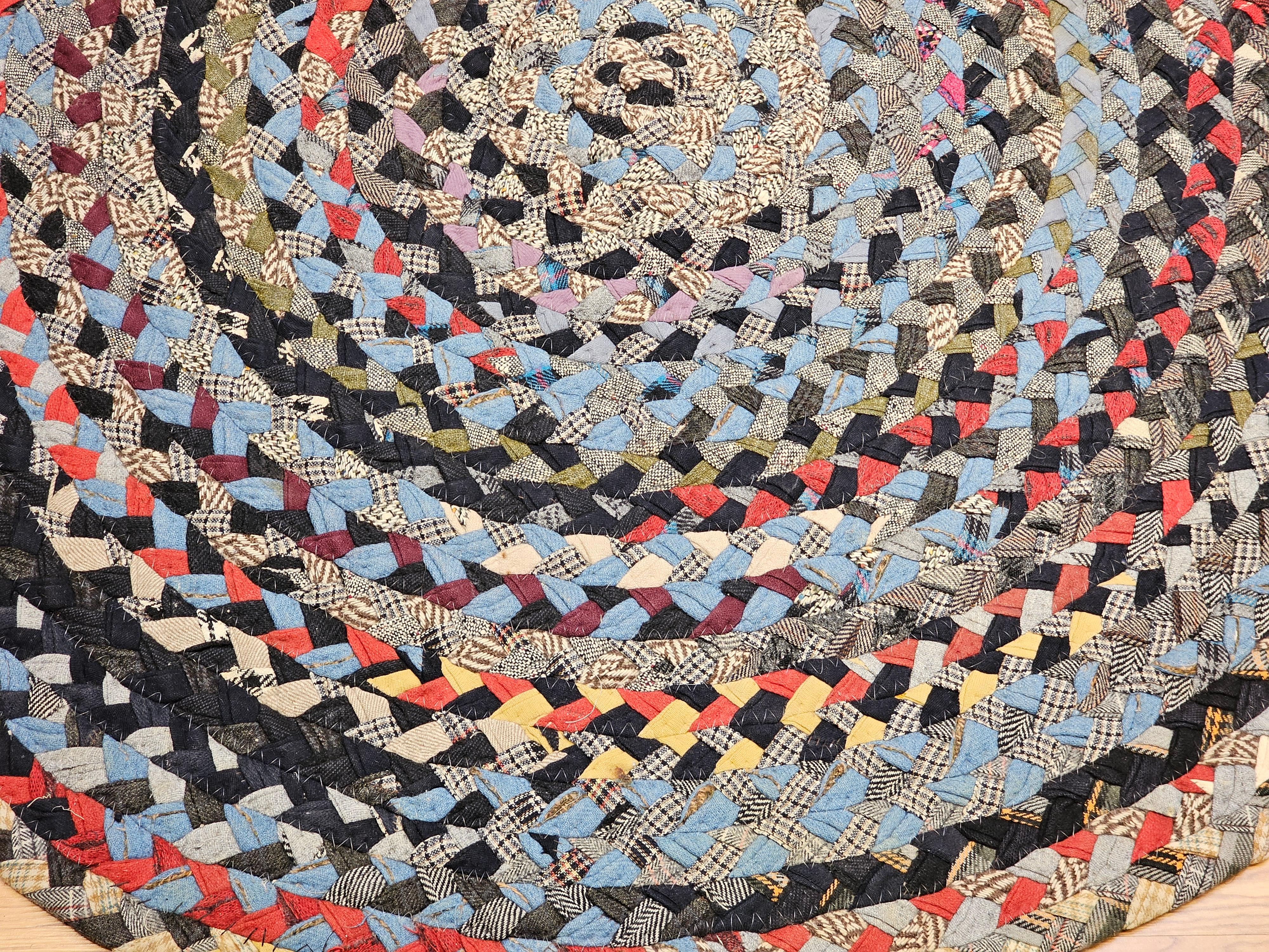 Hand-Crafted Vintage American Braided Round Rug For Sale