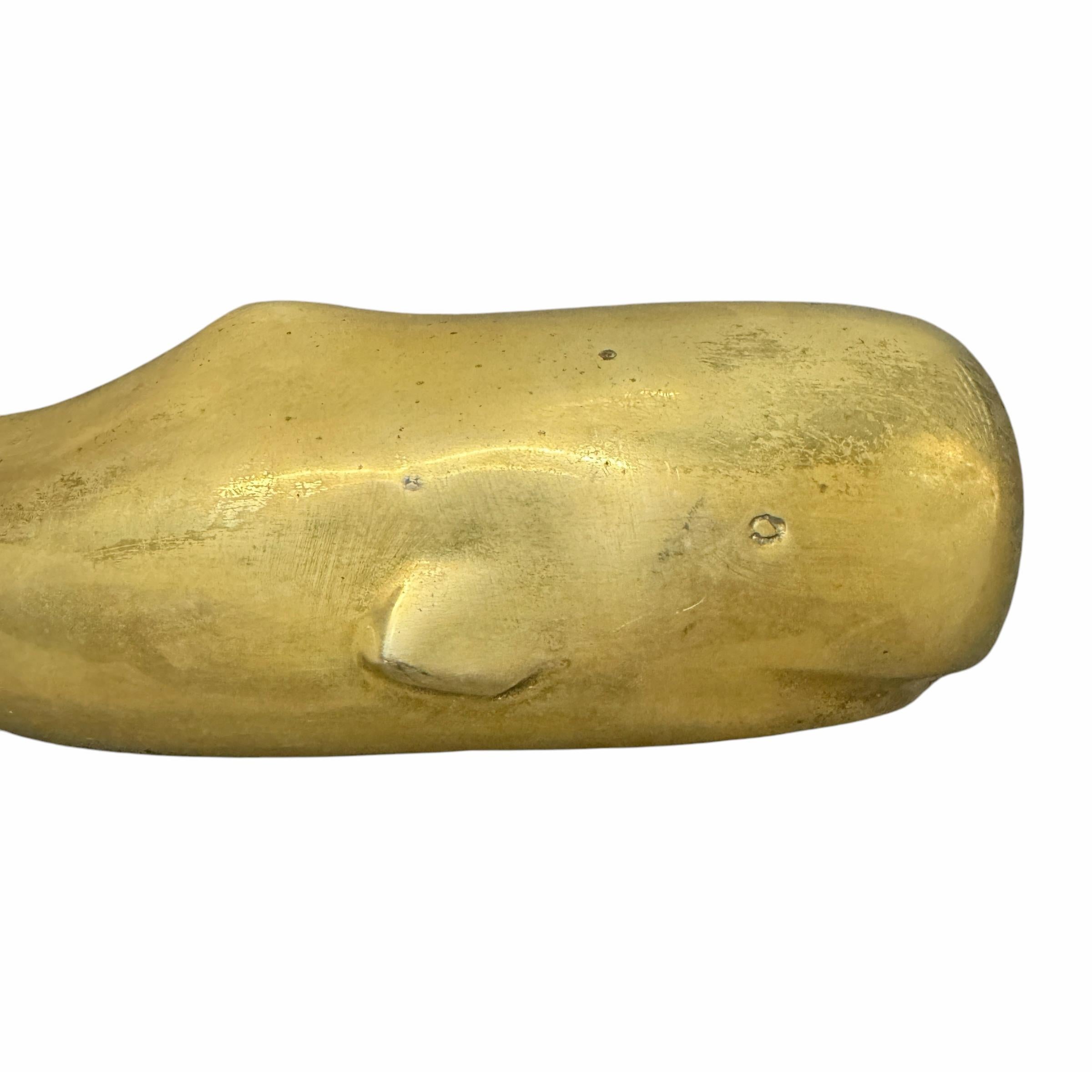 Amerikanischer Sperrholz-Whale-Türstopper aus Messing (20. Jahrhundert) im Angebot