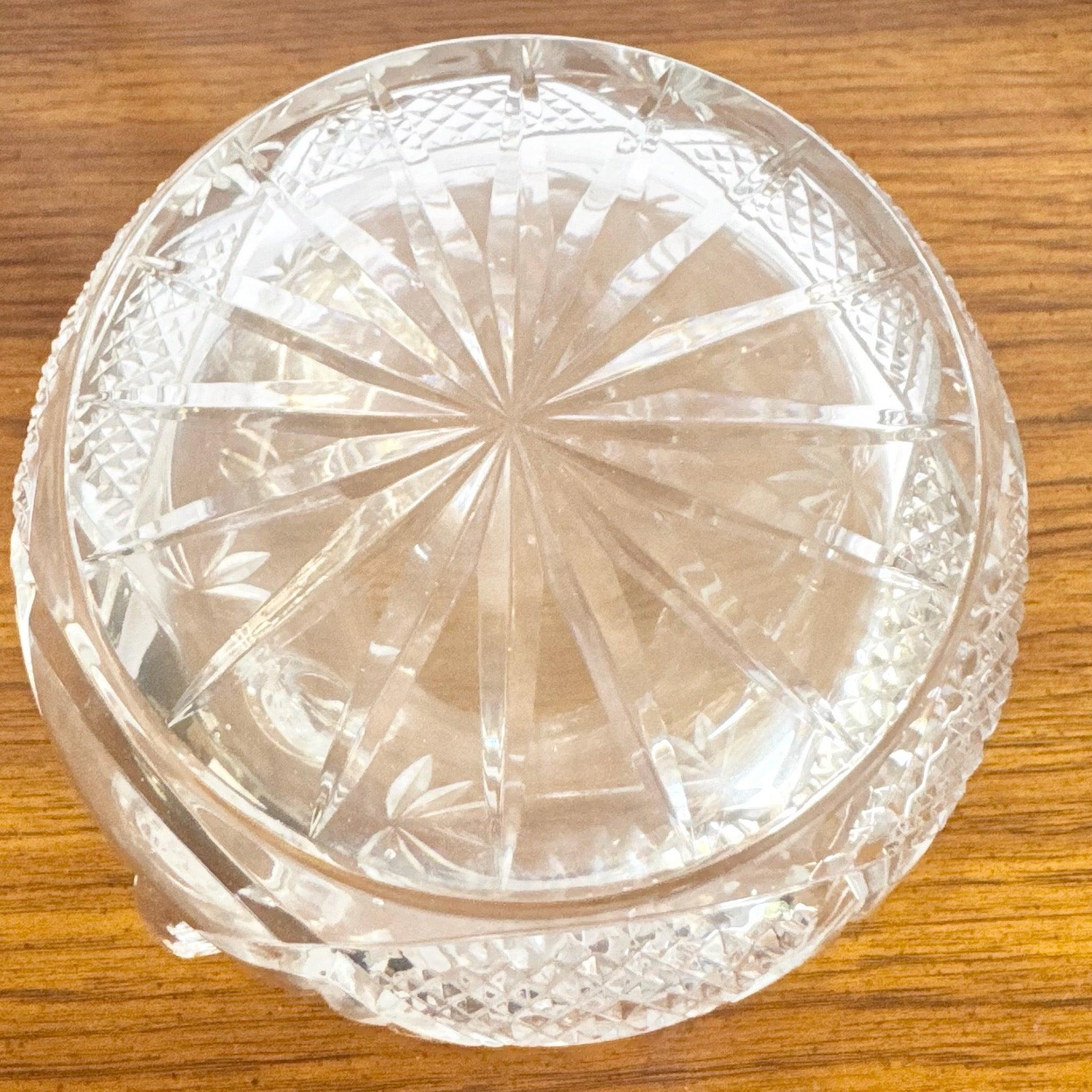 Vintage American Brilliant Period Cut Crystal Pitcher In Good Condition For Sale In Delray Beach, FL