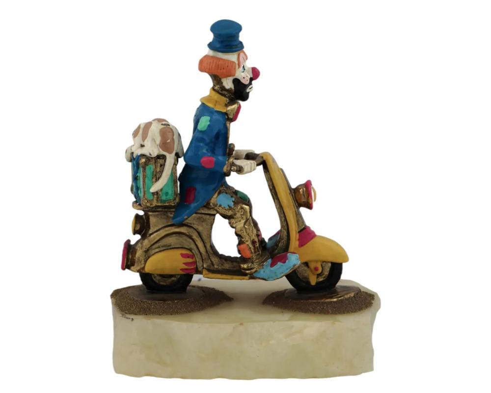Figurita Vintage American Clown W Dog De Ron Lee en Bueno estado para la venta en New York, NY