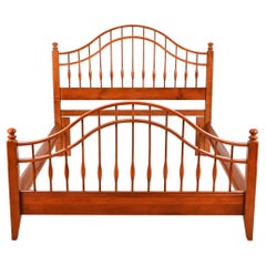 Vintage American Colonial Carved Cherry Wood Queen Size Windsor Spindle Bed