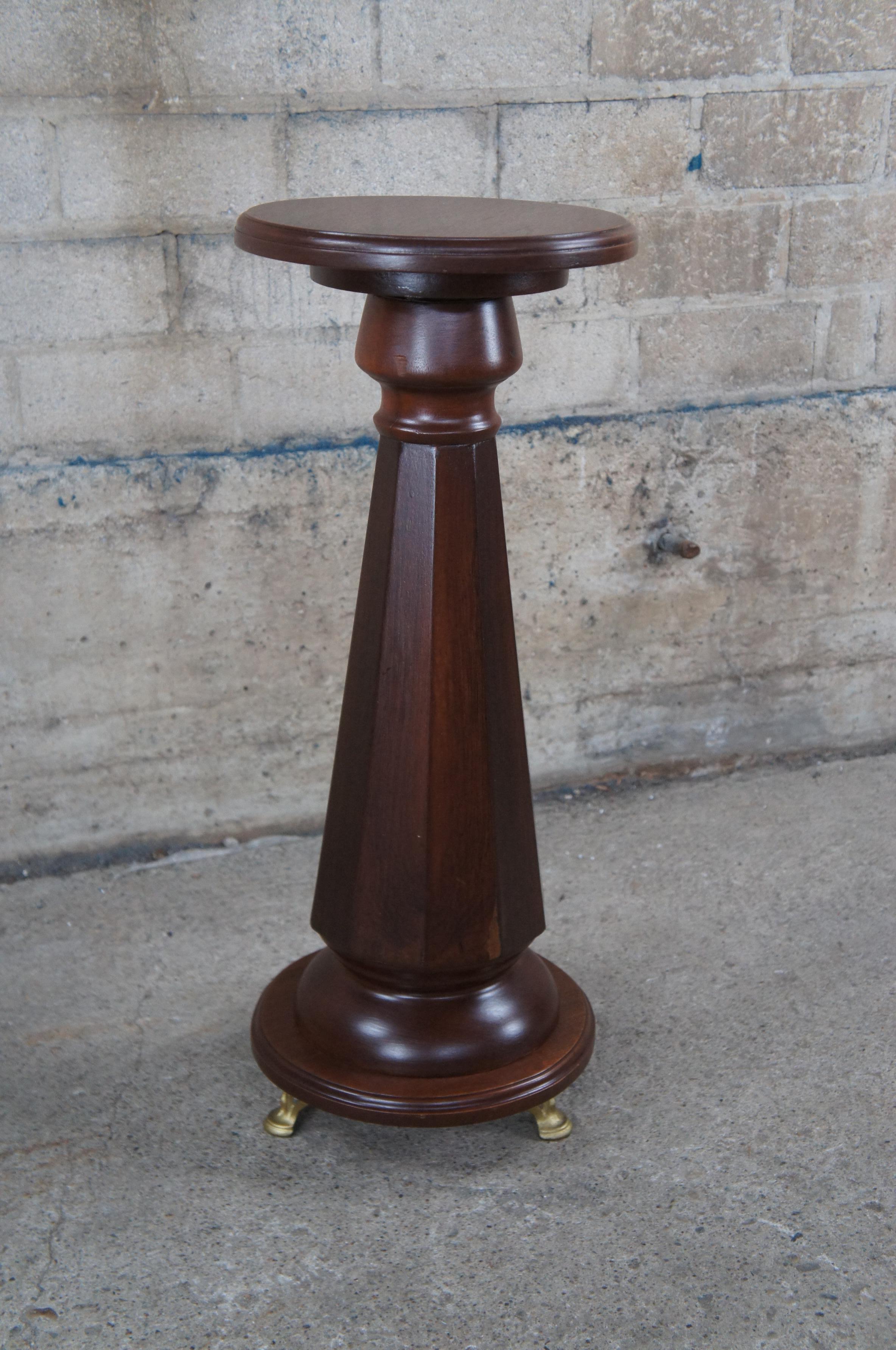 20th Century Vintage American Empire style Mahogany Sculpture Pedestal Plant Fern Stand 29