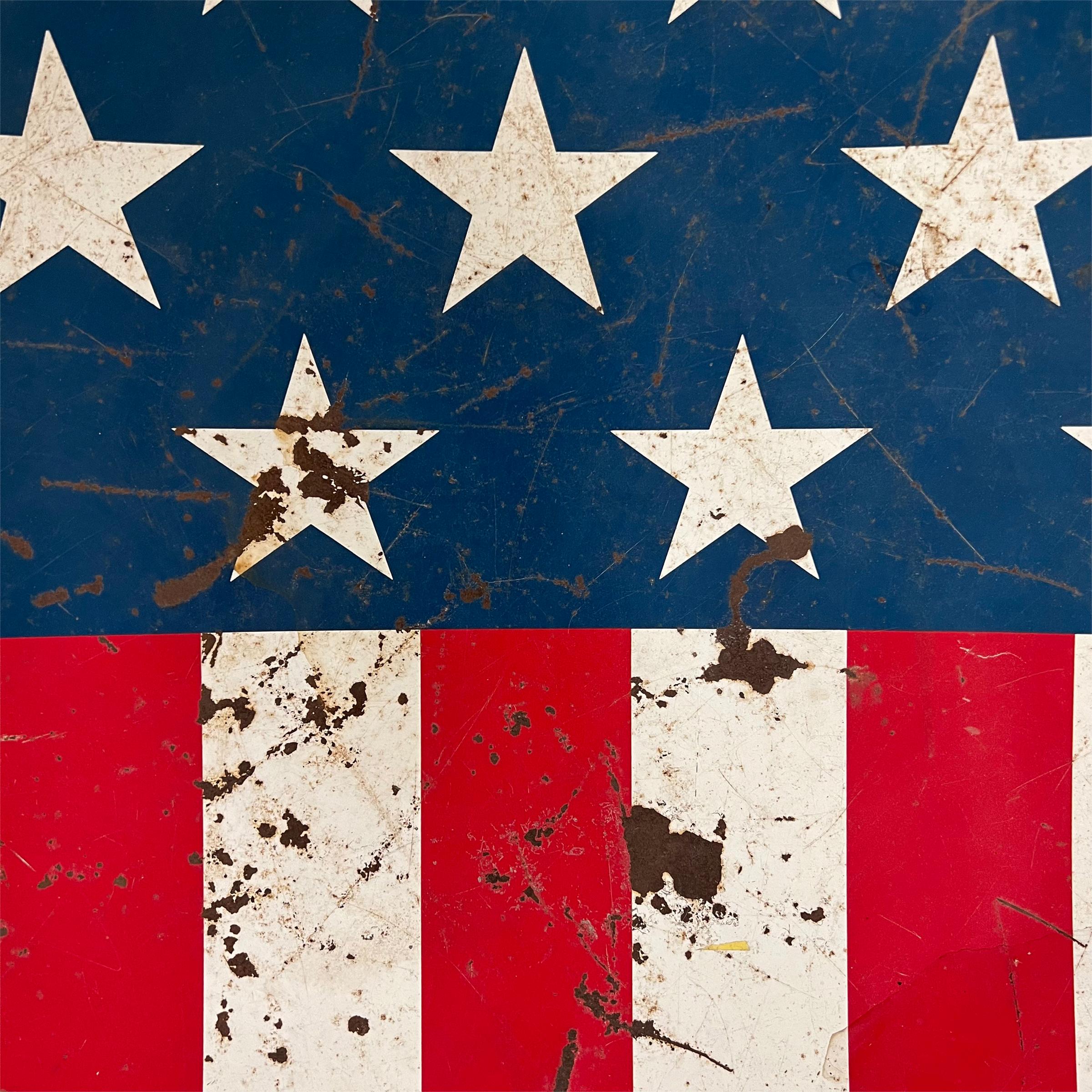 Saucière à soucoupe vintage à motif drapeau américain sur support mural personnalisé en vente 1