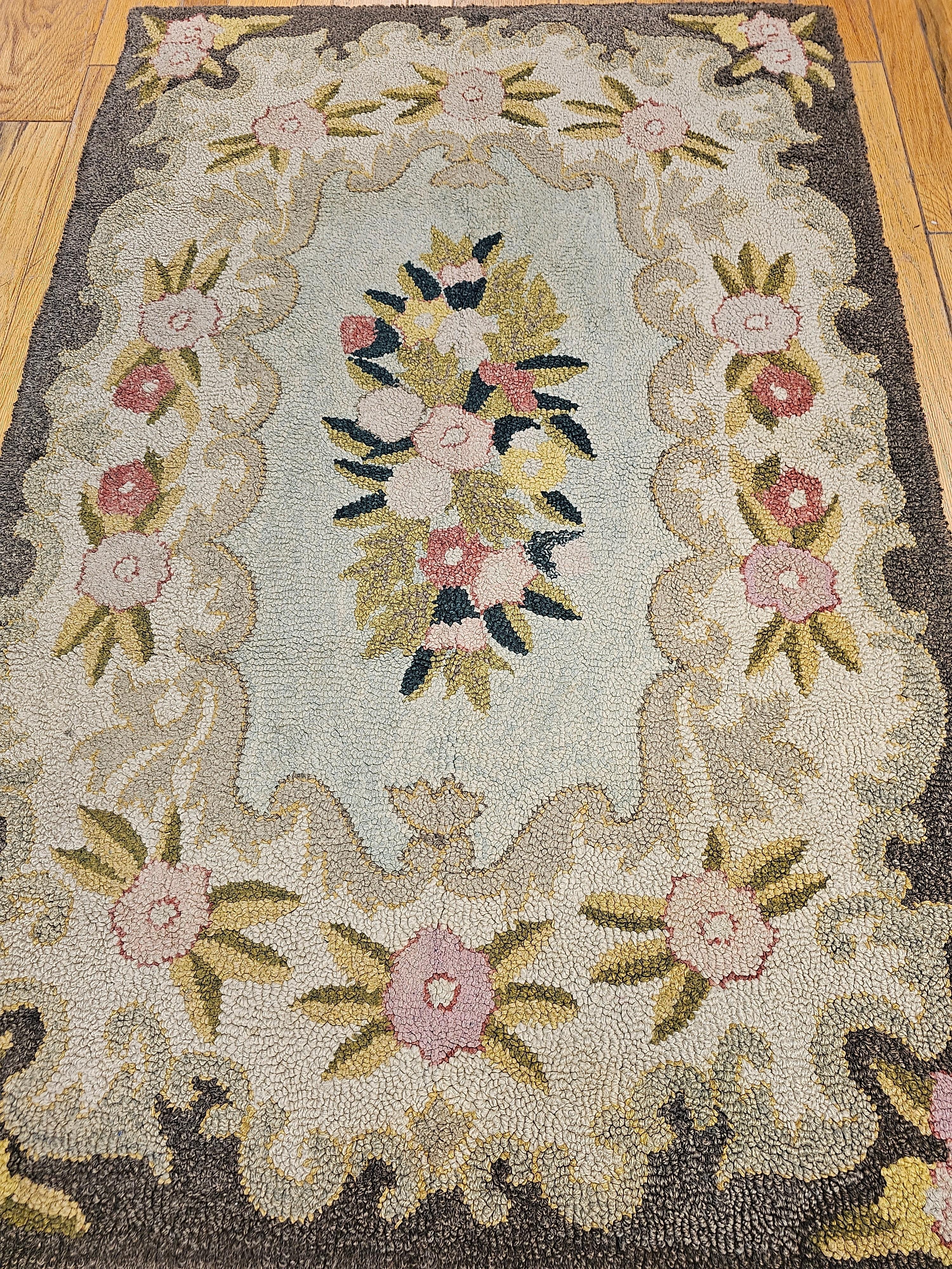 Vintage American Hand Hooked Area Rug with a Floral Pattern in Pastel Colors For Sale 6
