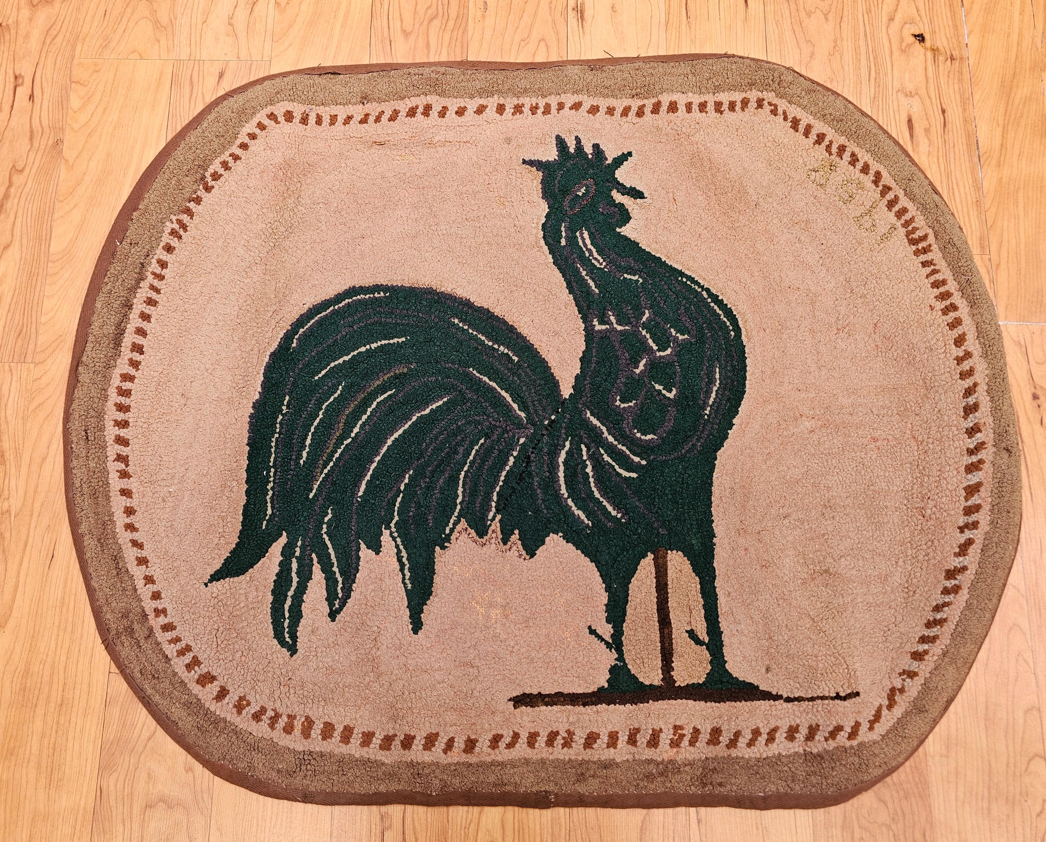 Vintage American Hand Hooked Rug in Rooster Pattern in Grün, Brown, Khaki im Zustand „Gut“ im Angebot in Barrington, IL