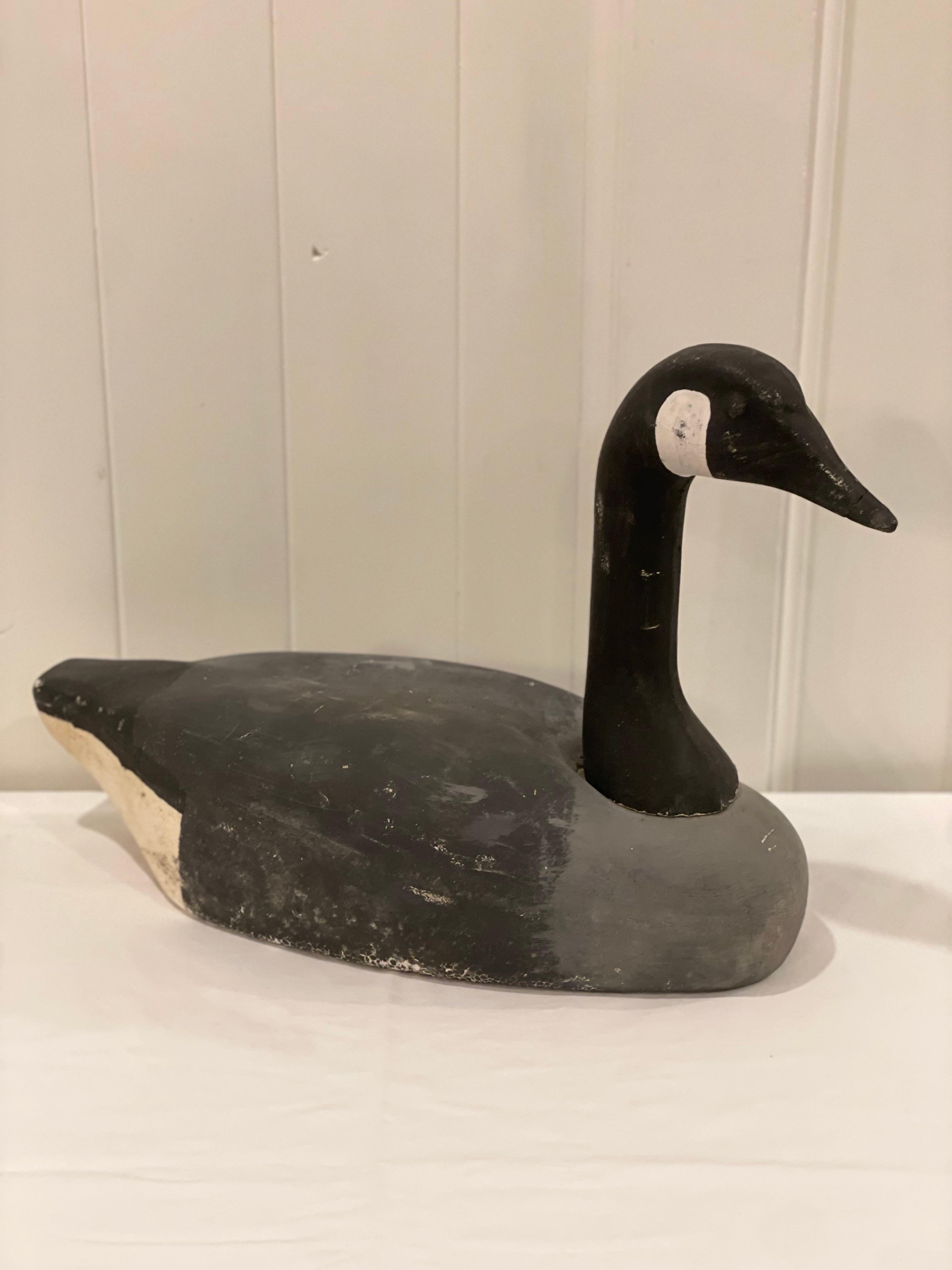 Rustic Vintage American Hand Painted Long Neck Goose Decoy For Sale