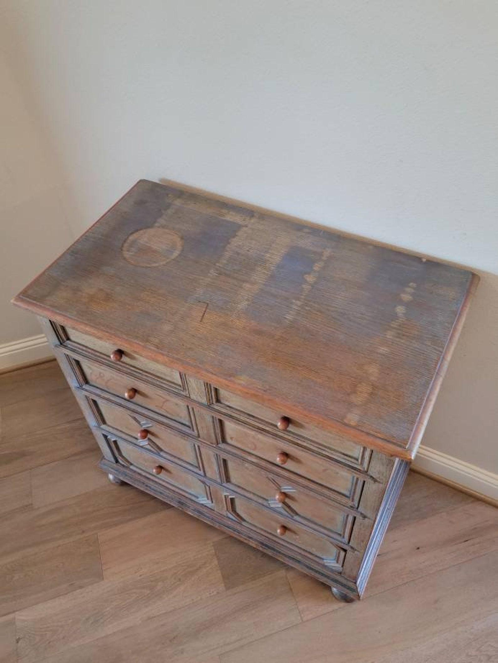 furniture of america zeppo storage chest