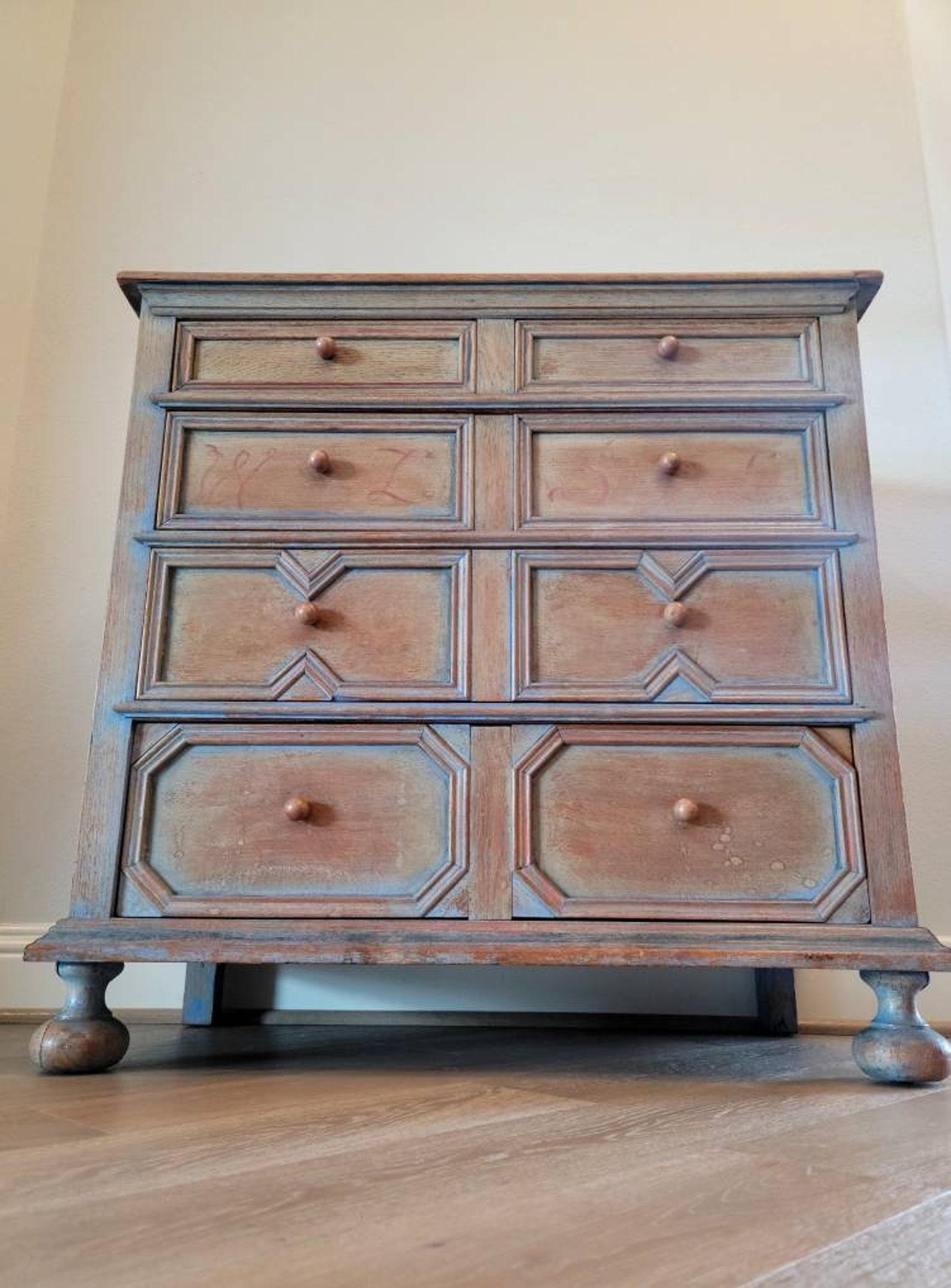 Vintage American Harold Grieve (Attrib) Painted Oak Chest Of Drawers  In Good Condition In Forney, TX