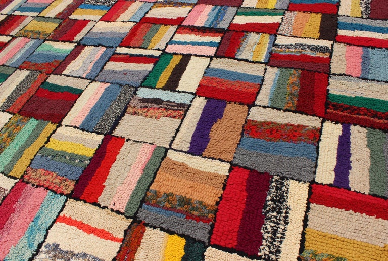 Vintage American Hook Rug For Sale at 1stdibs