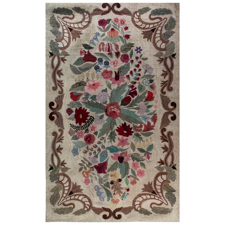 Vintage American Hooked Colorful Floral Handmade Wool Rug For Sale at