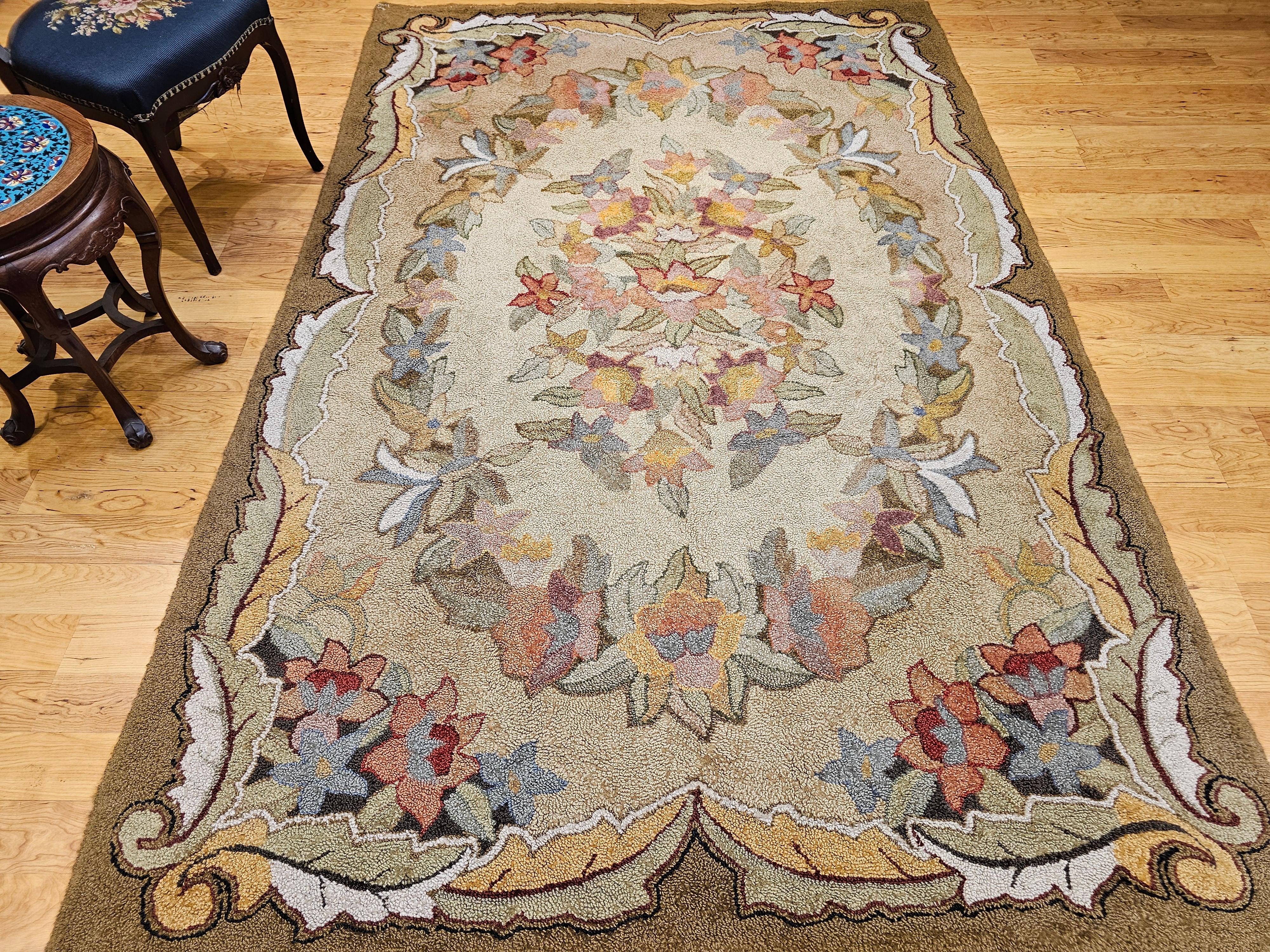 Vintage American Hand Hooked Rug in Floral Pattern in Green, Blue, Pink, Red For Sale 9
