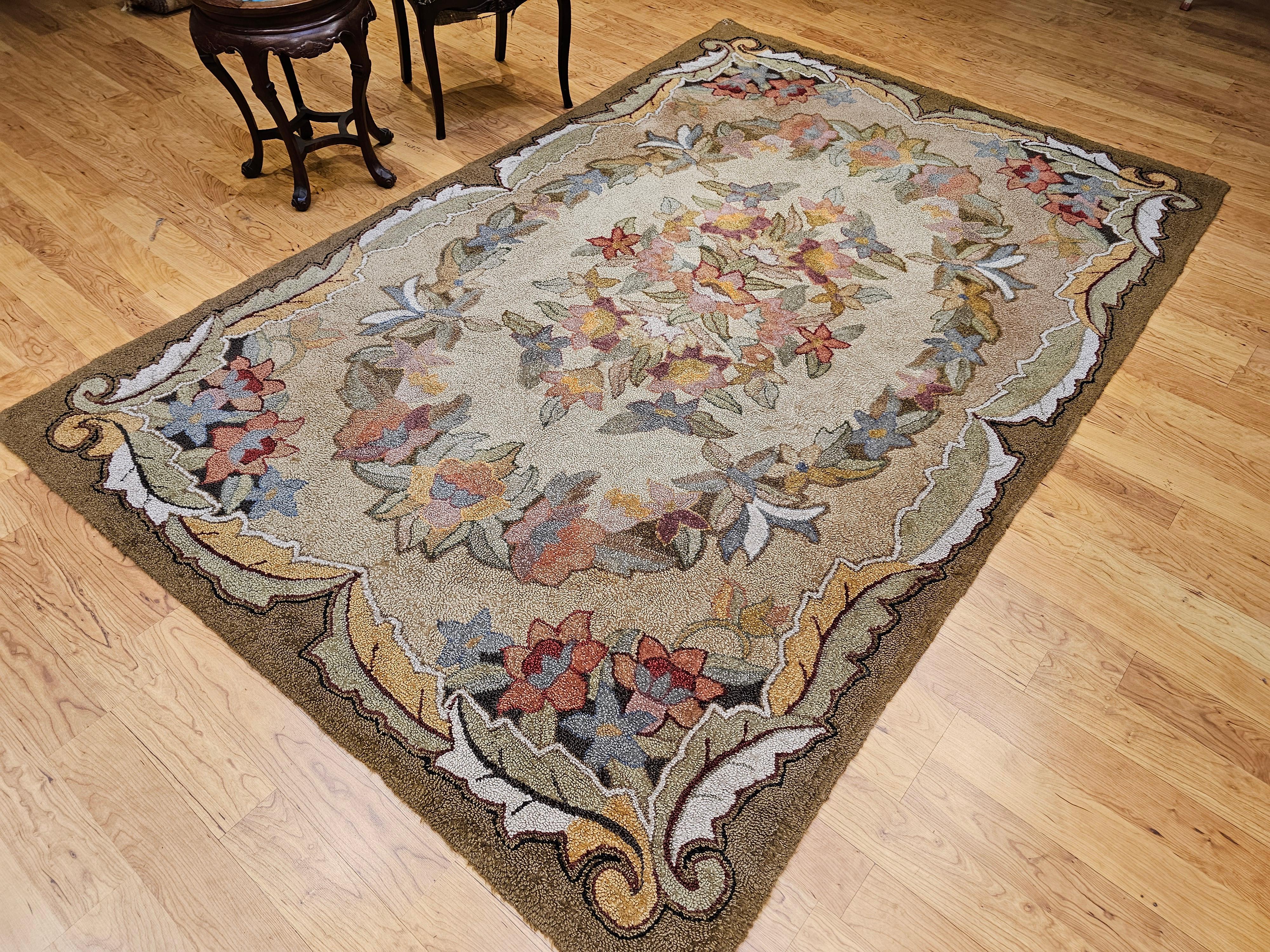 Vintage American Hand Hooked Rug in Floral Pattern in Green, Blue, Pink, Red For Sale 10