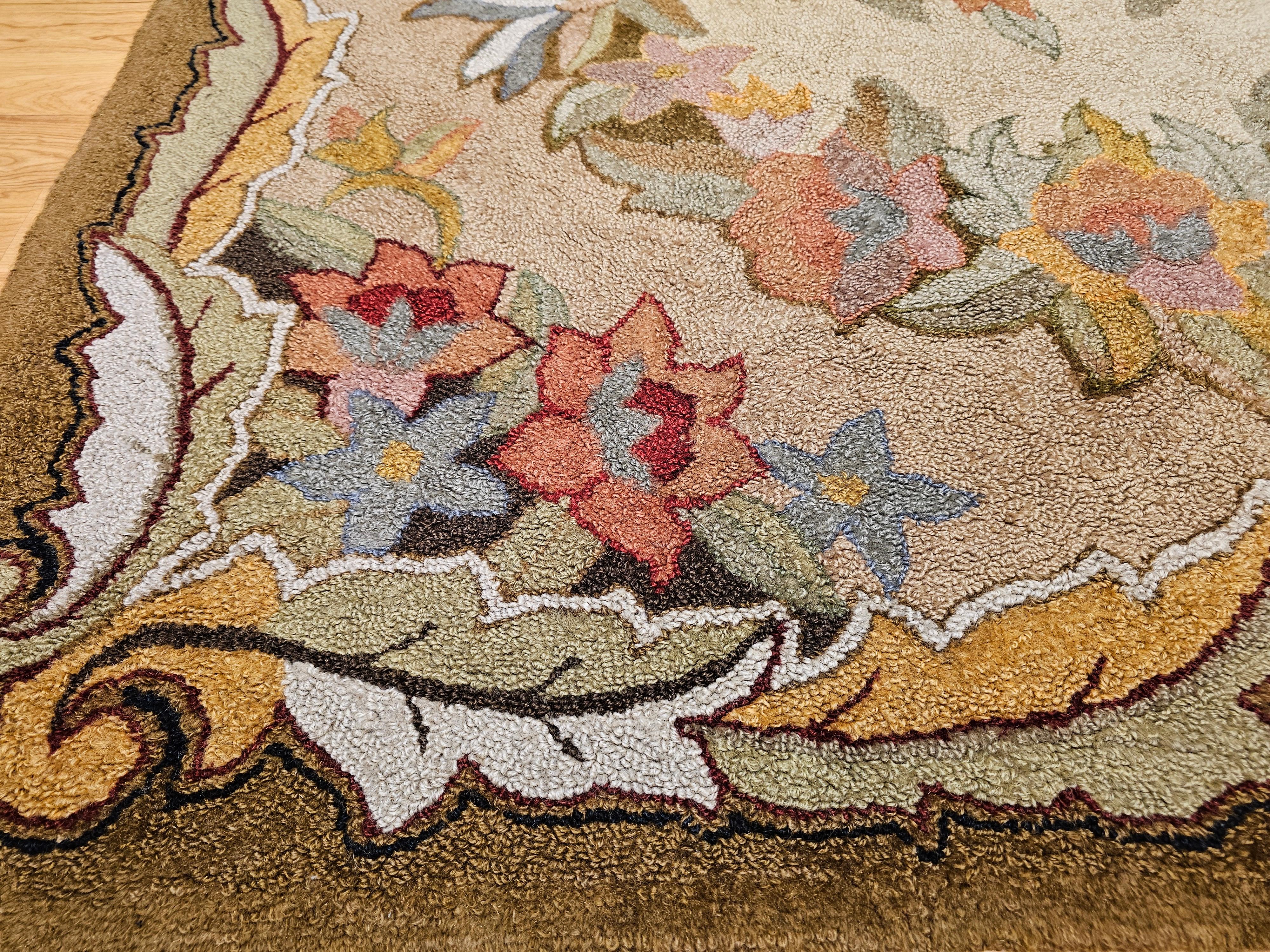 Wool Vintage American Hand Hooked Rug in Floral Pattern in Green, Blue, Pink, Red For Sale