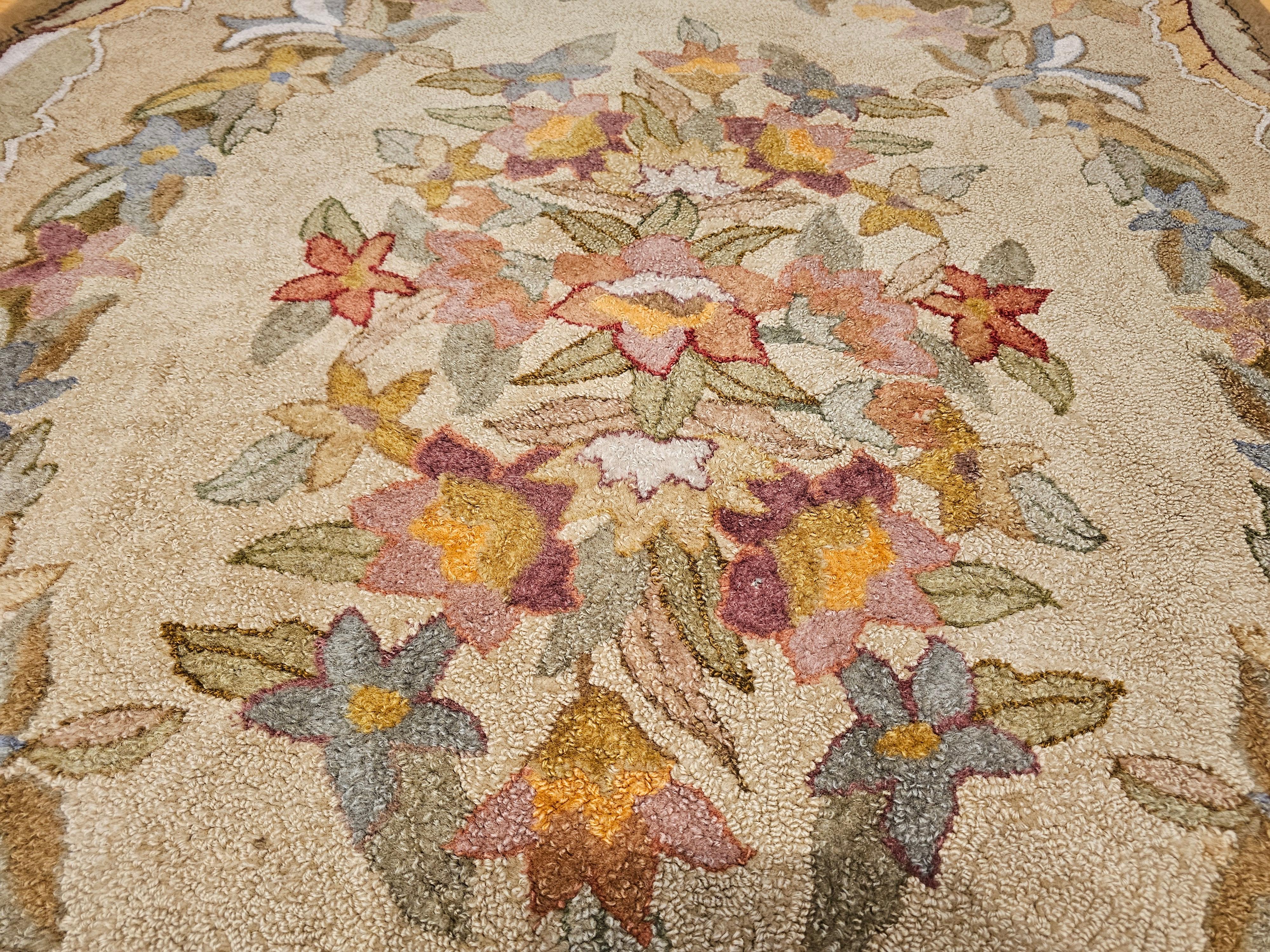 Vintage American Hand Hooked Rug in Floral Pattern in Green, Blue, Pink, Red For Sale 3