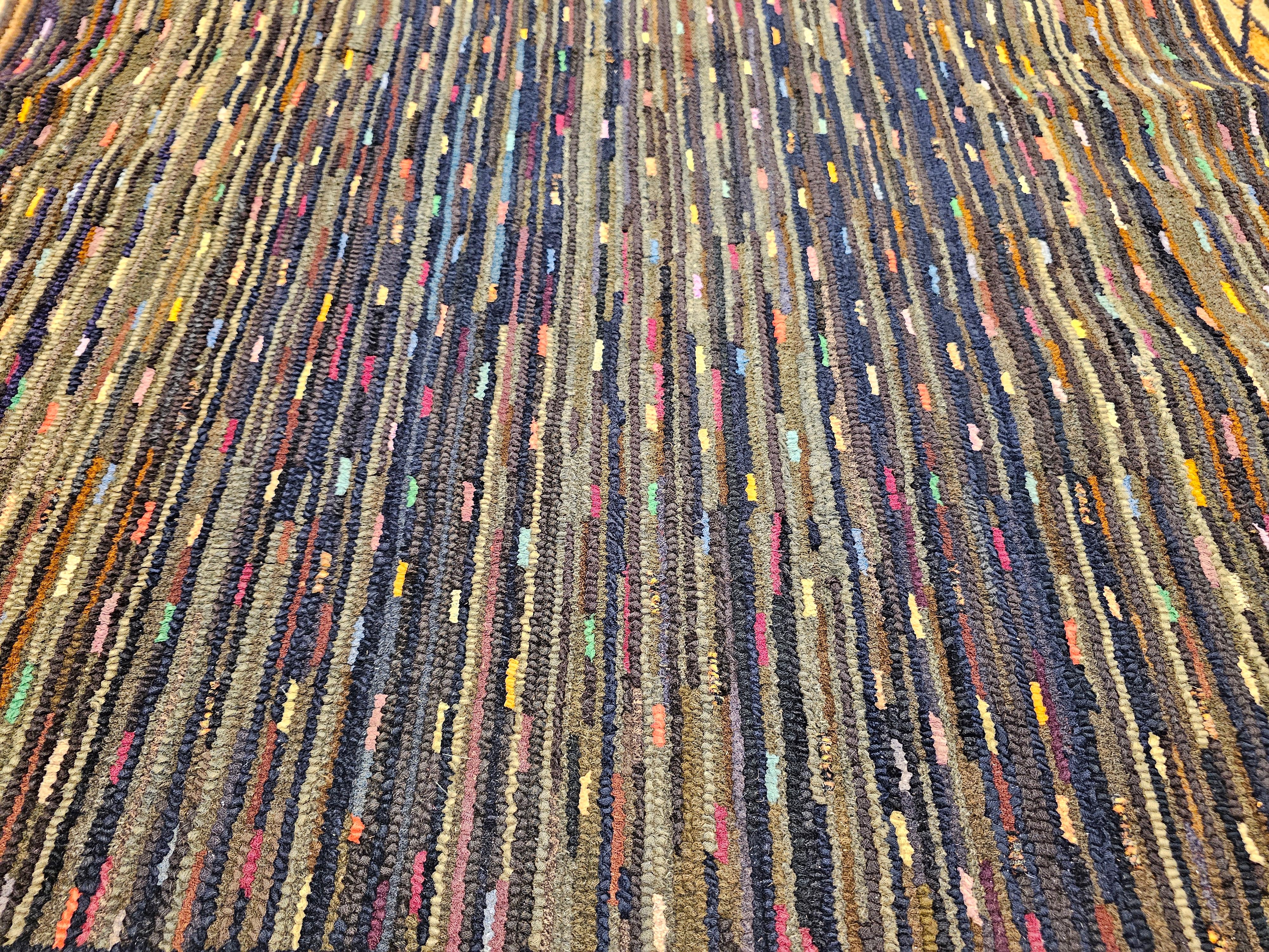 Vintage American Hand Hooked Area Rug in Allover Geometric Pattern For Sale 4