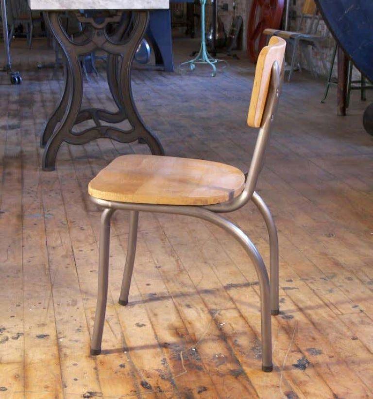 Acier Chaise industrielle américaine vintage en vente