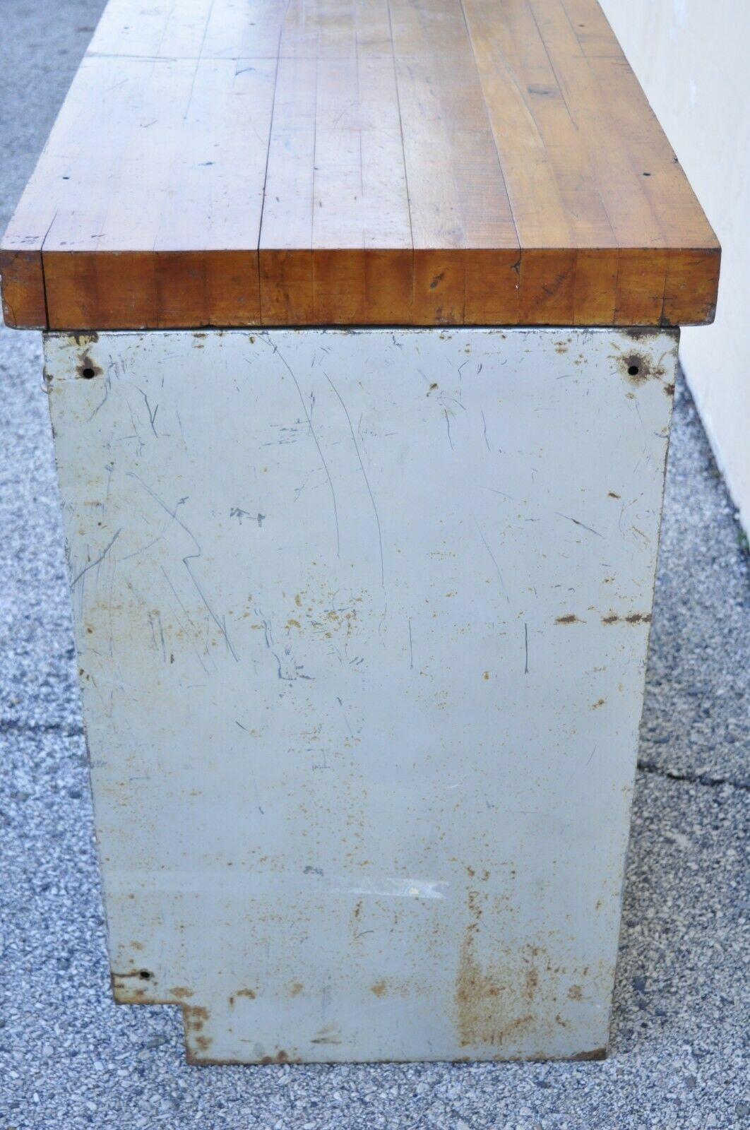 Vintage American Industrial Steel 8 Drawer Work Station Table Island Tool Chest 4